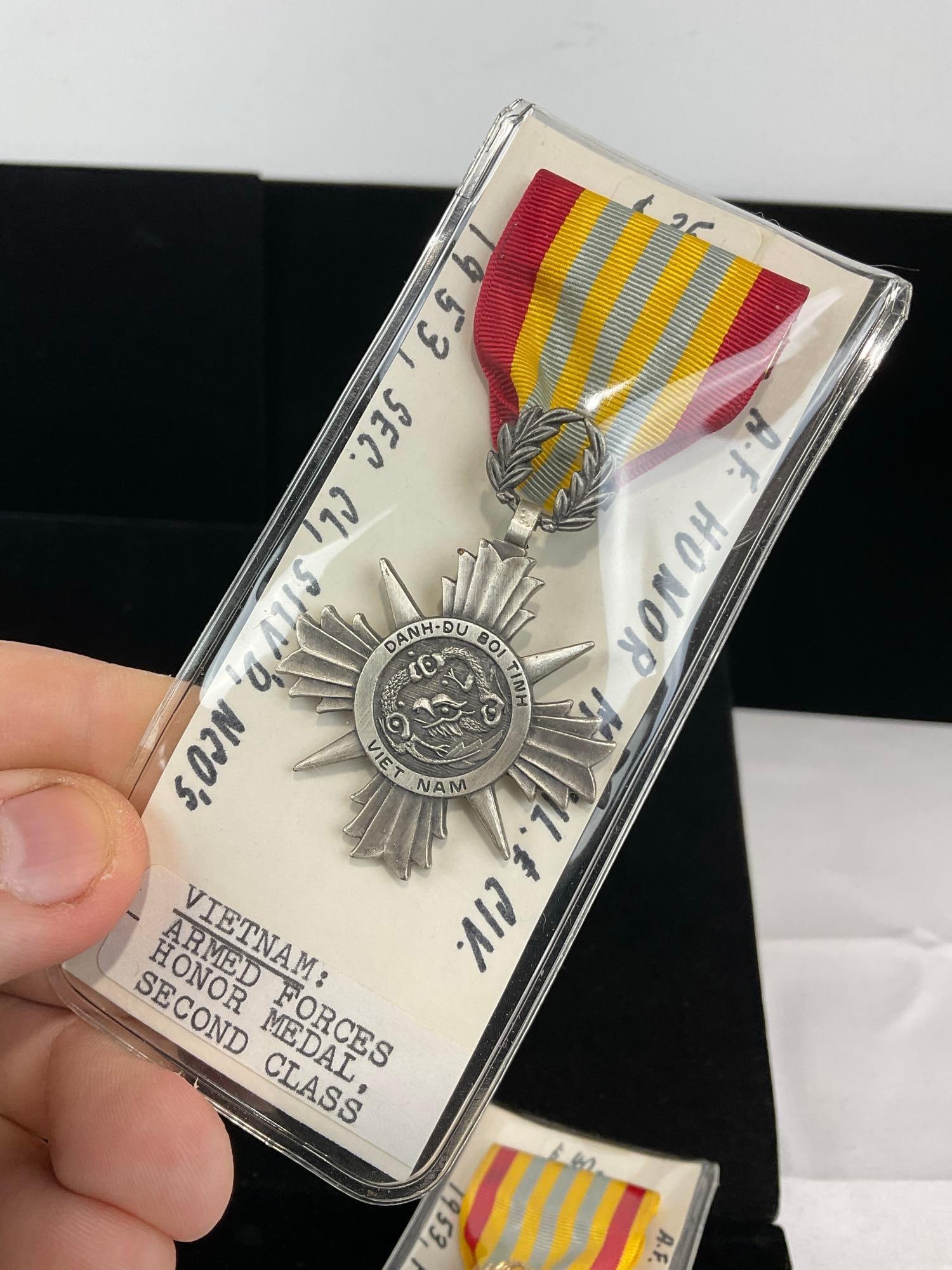 3 Vietnamese Armed Forces Honor Medal 1953, 1x First Class & 2x Second Class - 4