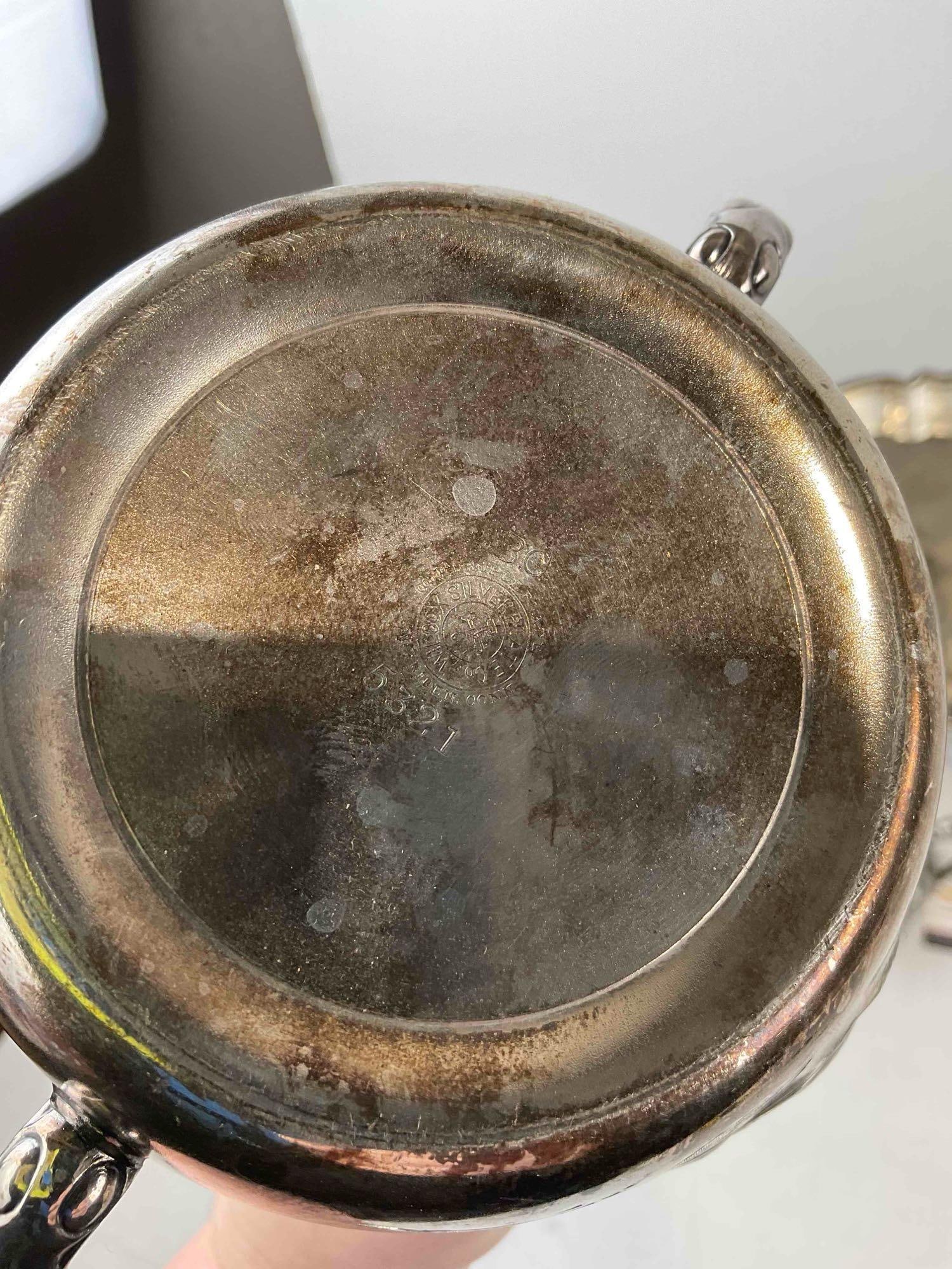 6 pcs Vintage Silver Plated Dish Assortment, incl. 3x Poole Silver, 1x Wilcox, 1x Barbour & More. - 8