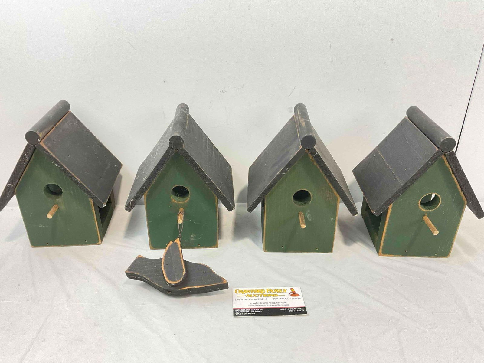 4 pcs Charming Green & Black Painted Wooden Wall Mounted Bird Houses. Very Good Condition. (1 of 5)