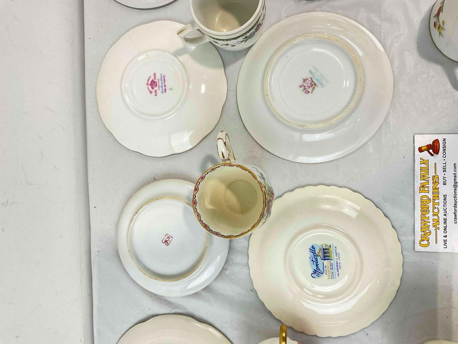 20 pcs Vintage Ceramic Demitasse Cups & Saucers. Many Different Locales & Designs. See pics. - 6