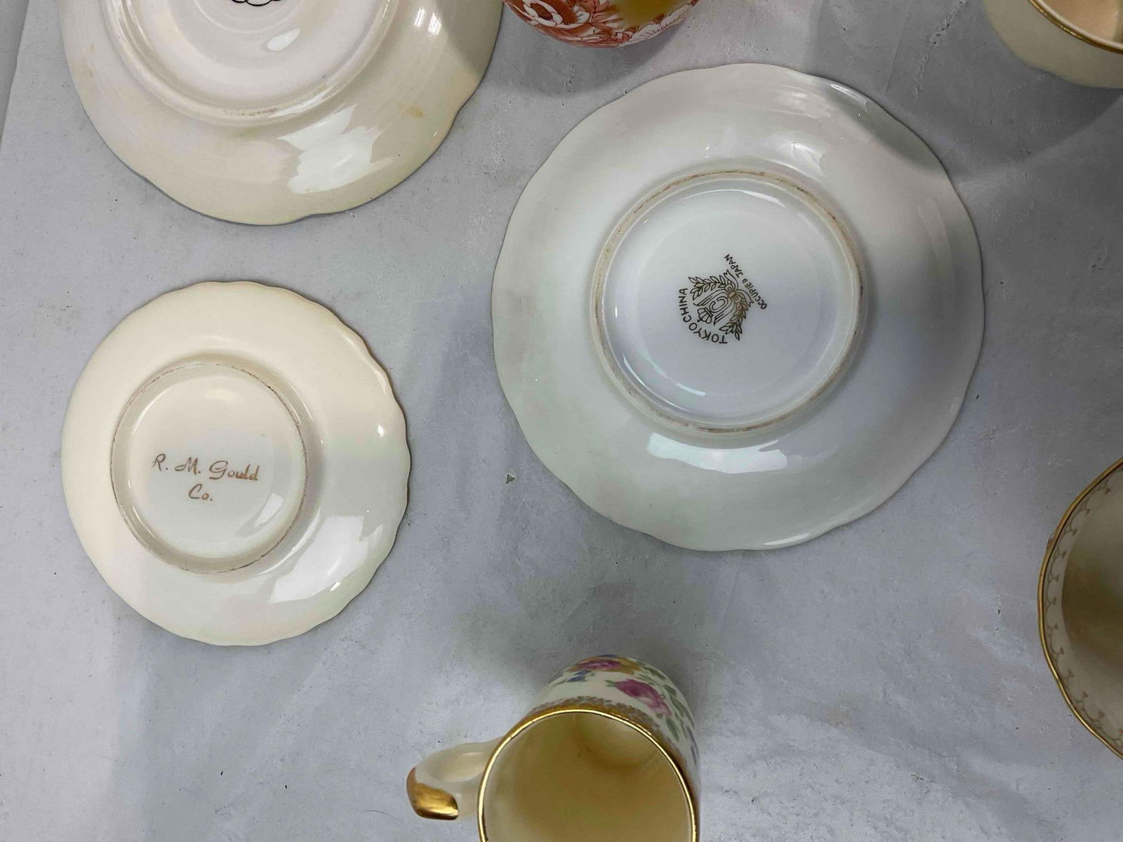 20 pcs Vintage Ceramic Demitasse Cups & Saucers. Many Different Locales & Designs. See pics. - 9