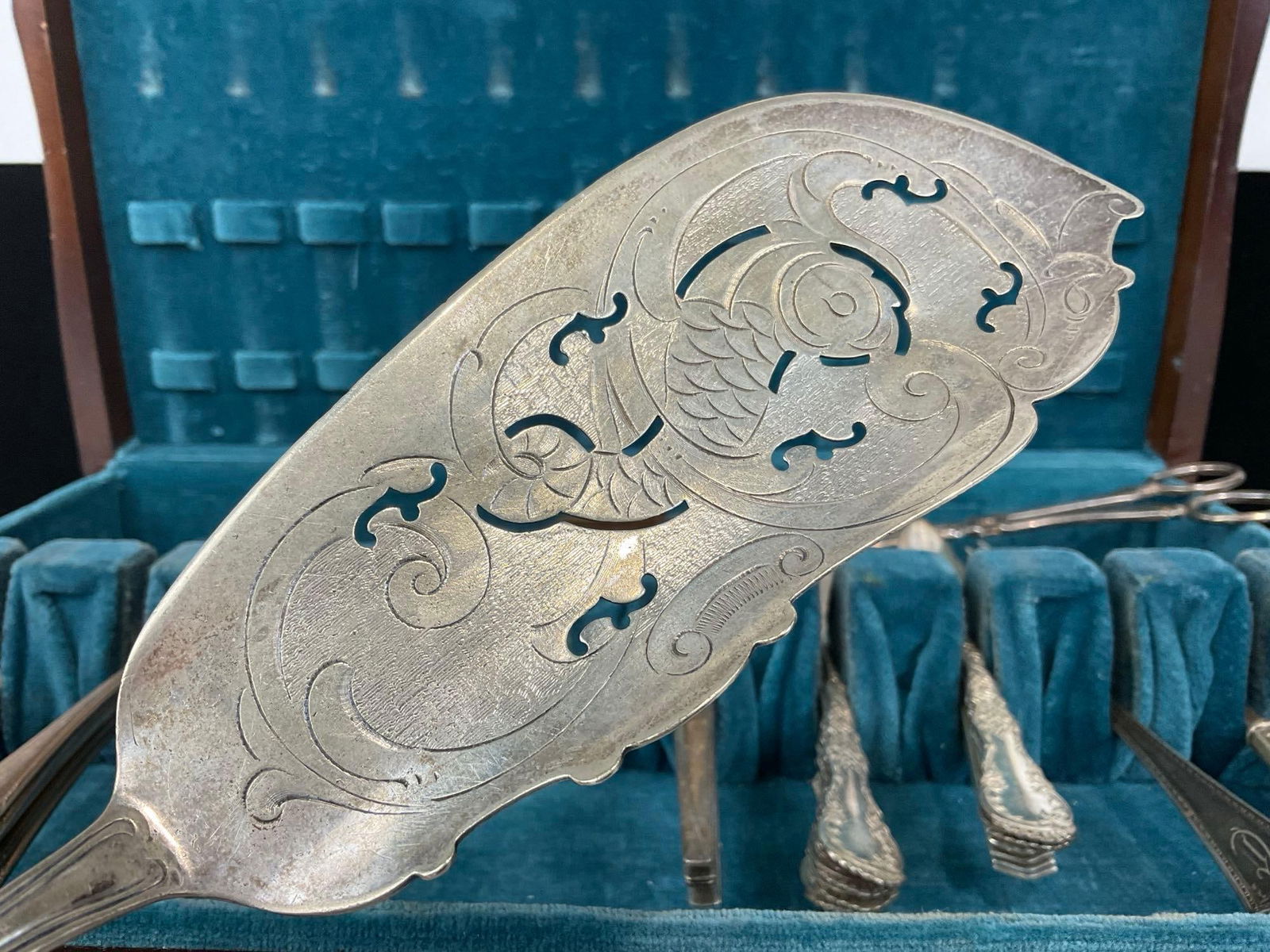 Vintage Flatware Case w/ Sterling Spoons, 125.2 grams ttw & Antique Servingware, marked 6/22/1875 - 6