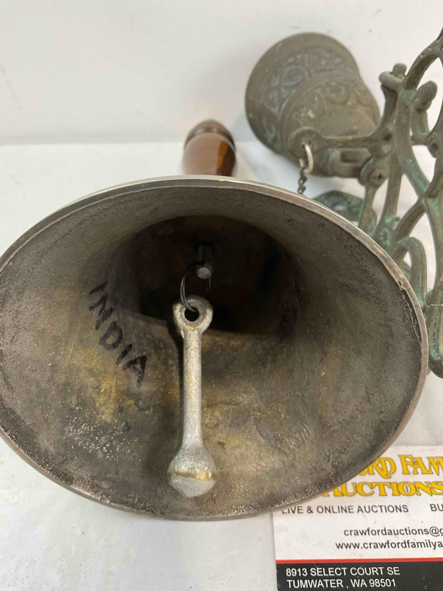 3 pcs Metal Assortment, incl. Vintage Metal Door Bell, Cast Iron Hook & Wood Handled Bell. - 6