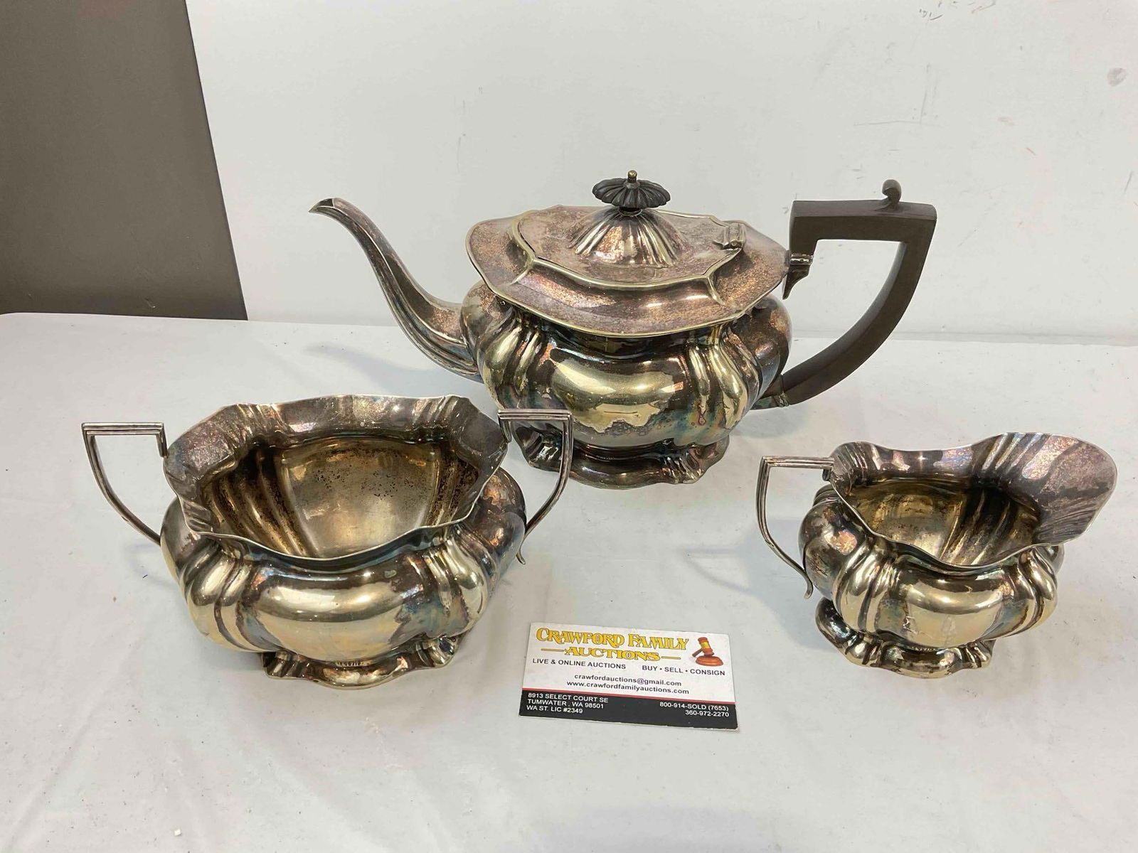 3 pcs Antique Sheffield Silver Plate Tea Set w/ Tea Pot, Creamer & Sugar Bowl. Very Good Cond. - 4