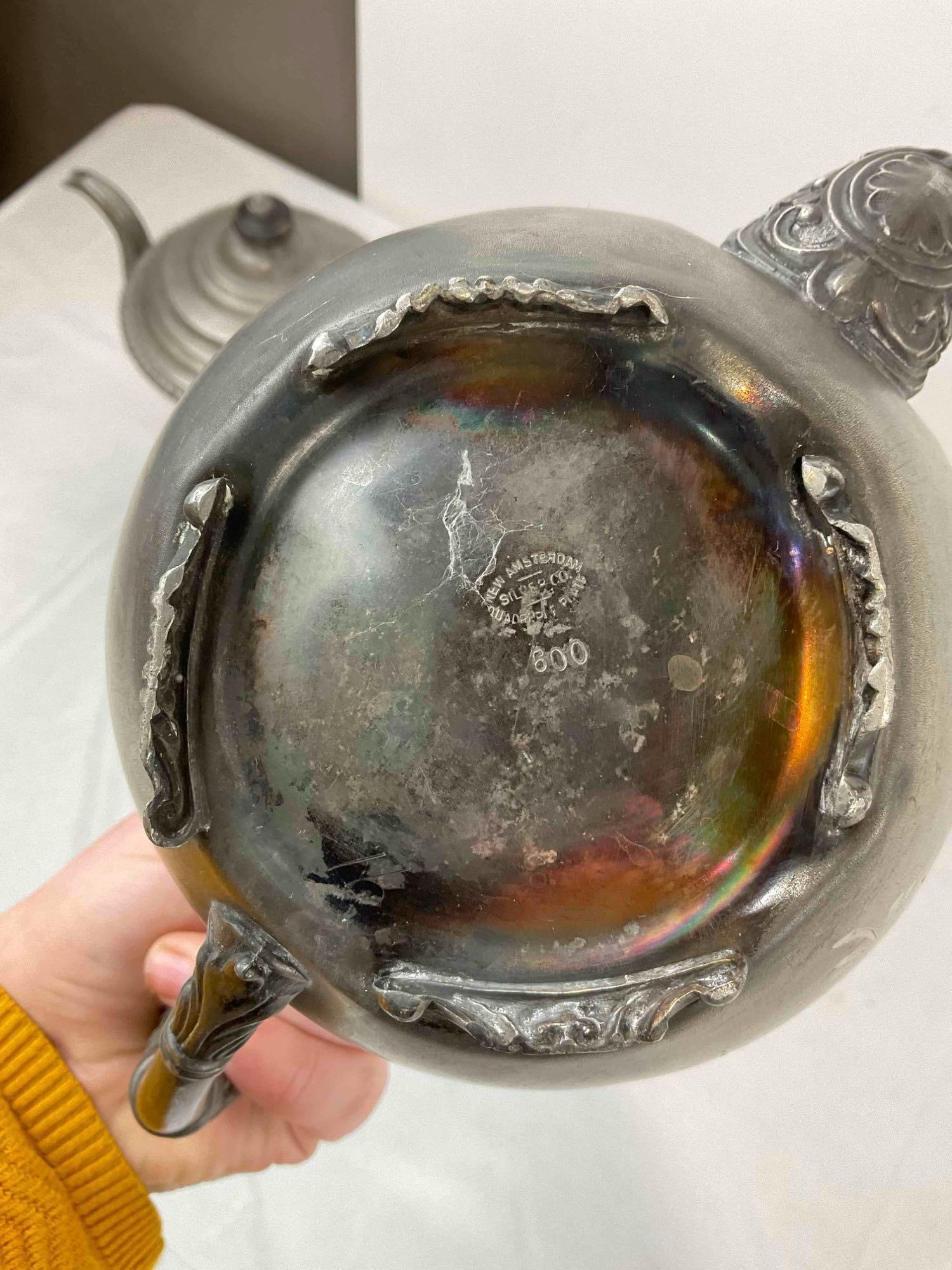 3 pcs Antique Silver Plated Tea Pots, incl. Dixon & Son and New Amsterdam Silver Co. See pics. - 10
