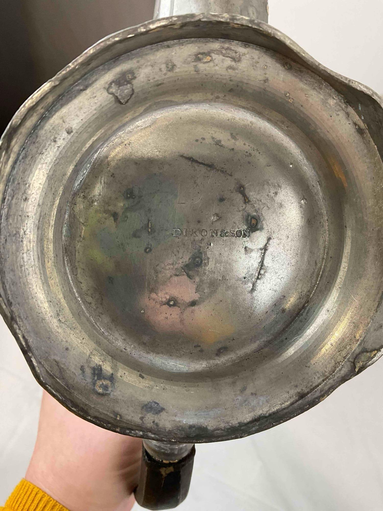 3 pcs Antique Silver Plated Tea Pots, incl. Dixon & Son and New Amsterdam Silver Co. See pics. - 11