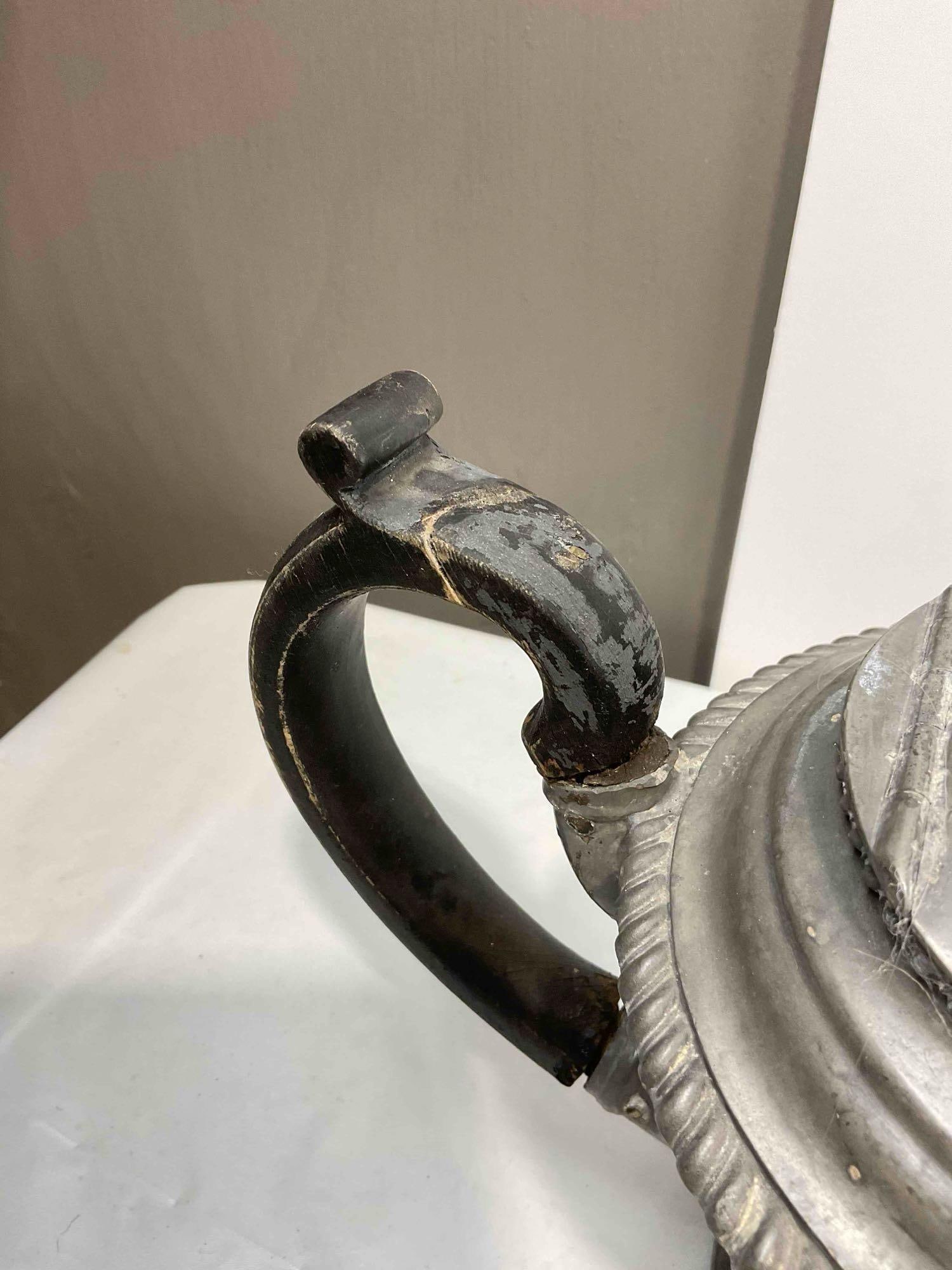 3 pcs Antique Silver Plated Tea Pots, incl. Dixon & Son and New Amsterdam Silver Co. See pics. - 6