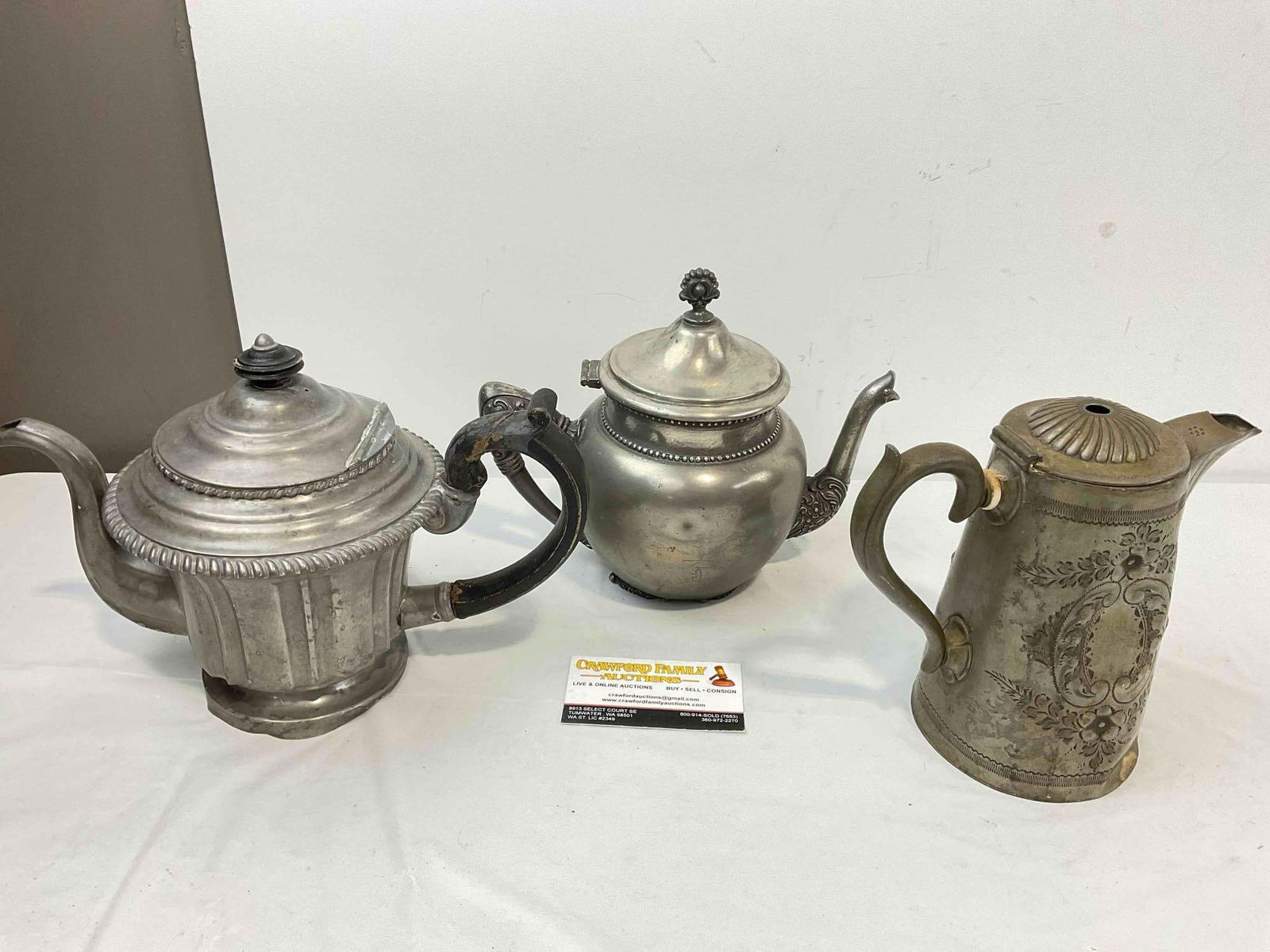3 pcs Antique Silver Plated Tea Pots, incl. Dixon & Son and New Amsterdam Silver Co. See pics. - 8