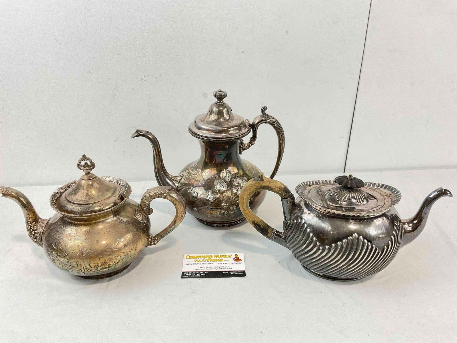 3 pcs Antique Silver Plated Tea Pots, incl. James Dixon & Sons, Van Bergh & Pairpoint. See pics - 7