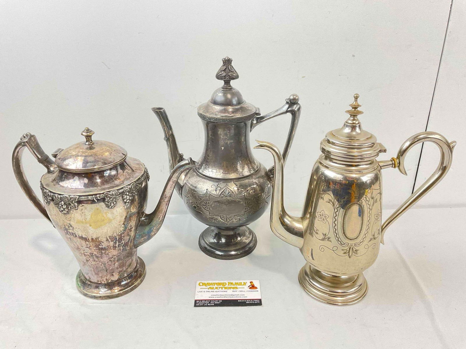 3 pcs Antique Silver Plated Tea Pots, incl. Crescent, Meriden & Engstrom. Very Good Condition. (1 of 10)