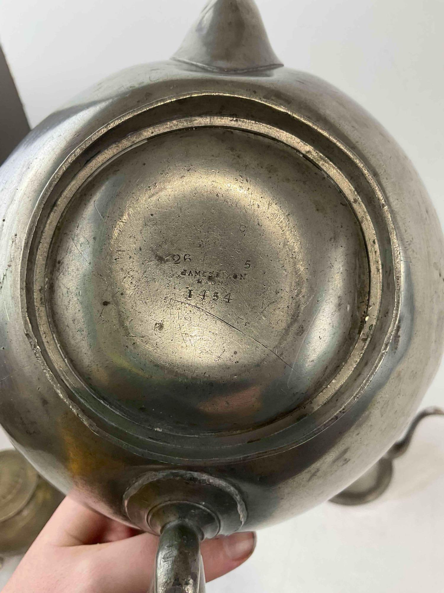 3 pcs Vintage Metal Tea Pots, incl. 1x Brass & 2x Silver Plated, incl. James Dixon & Son. See pics. - 9