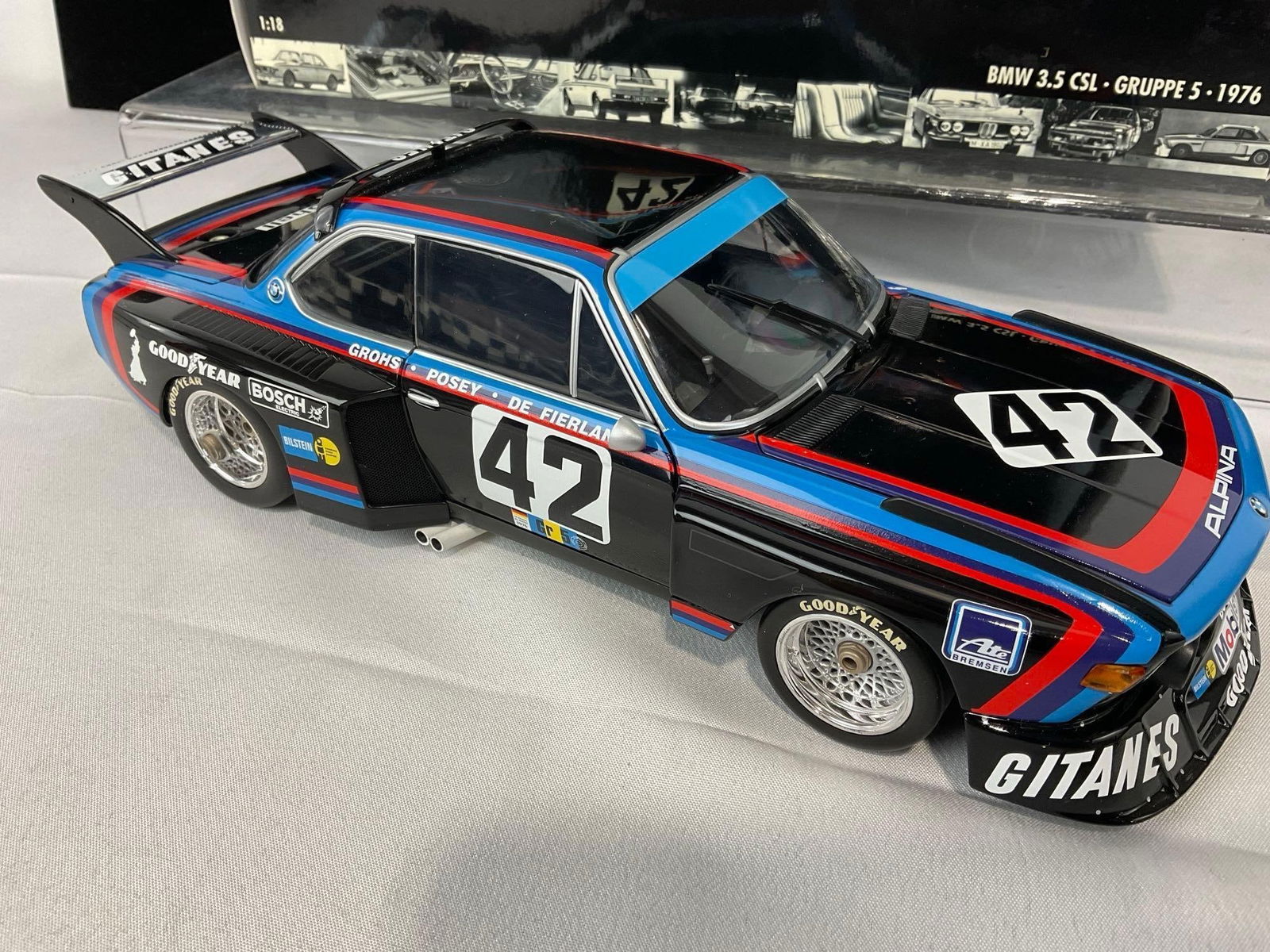 Minichamps 1976 BMW 3.5 CSL Gruppe 5, 1/18 Scale Diecast Car Model orig box - 3