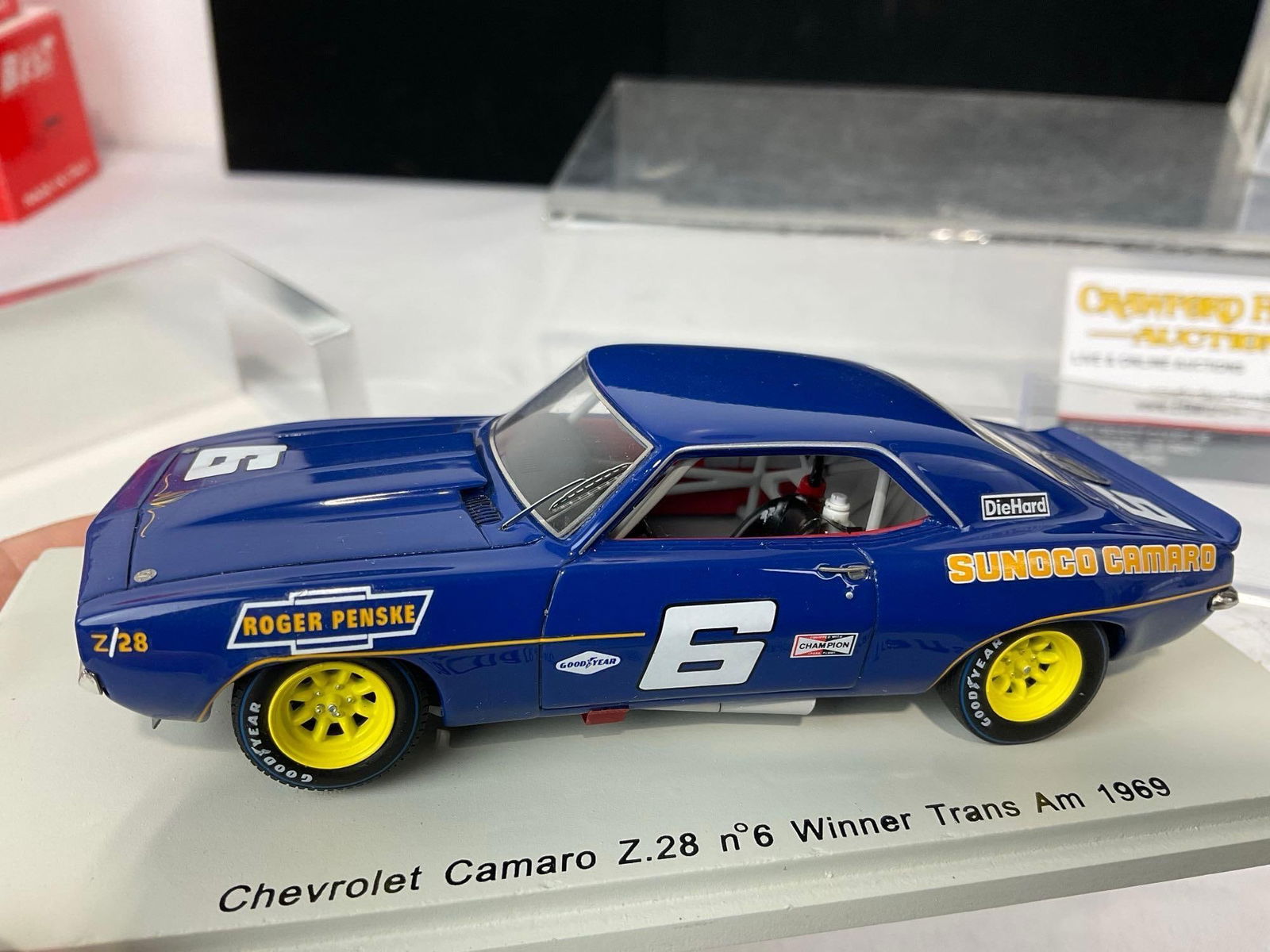 2 Spark 1/43 Scale Car Models, Porsche 911 RSR 2.8 1973 & Chevy Camaro Z.28 #6 Winner Trans Am 1969 - 4