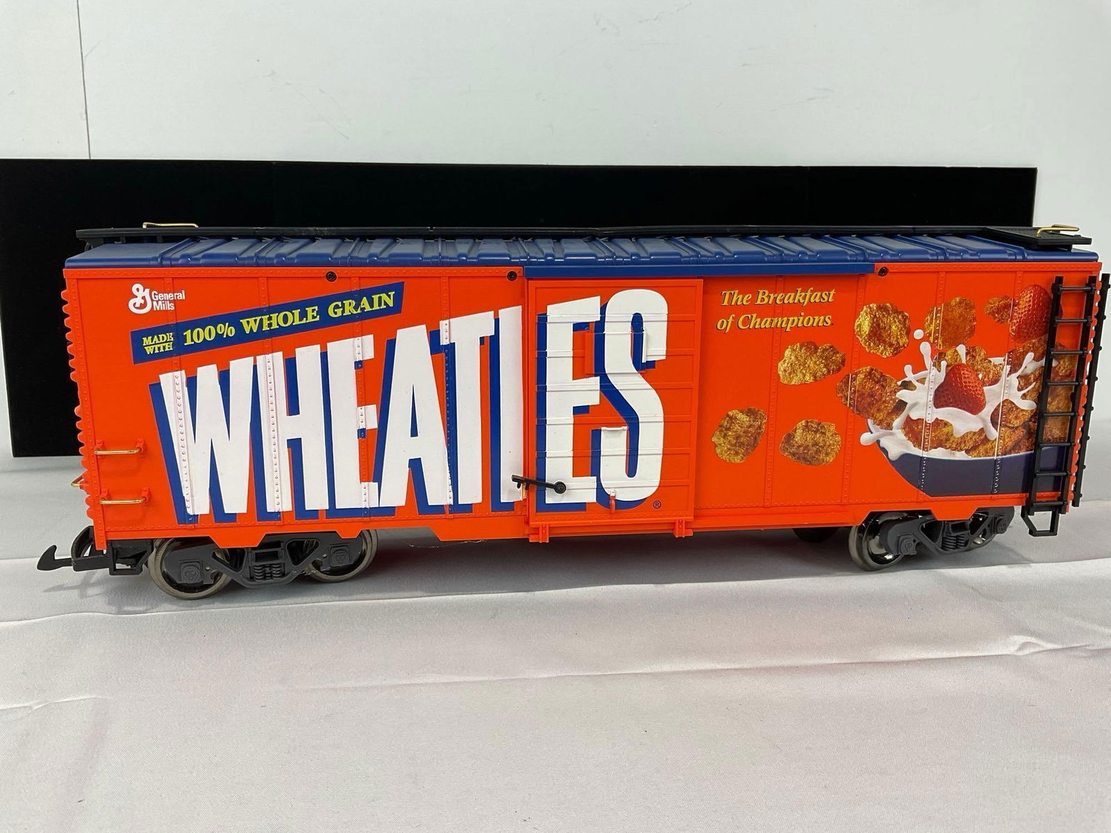 G Scale Model Train LGB Trains Wheaties Box Car #44915 in box - 4