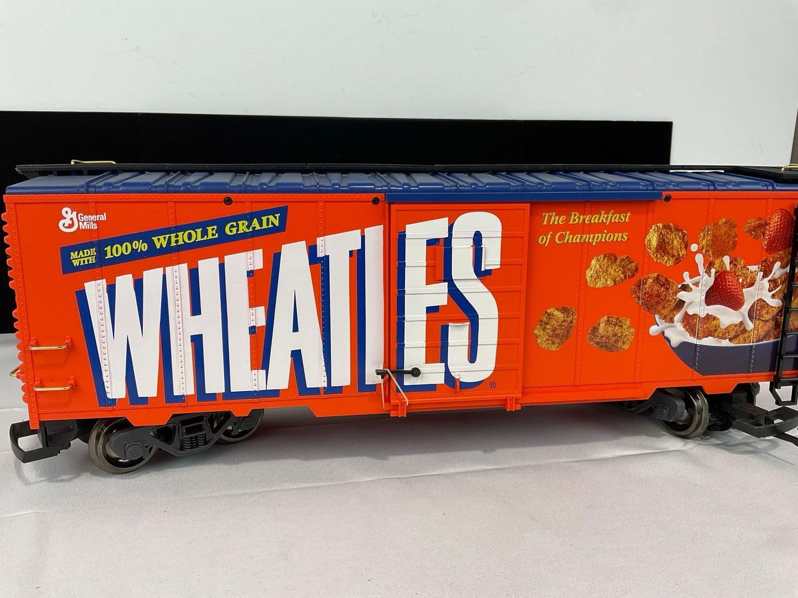 G Scale Model Train LGB Trains Wheaties Box Car #44915 in box - 6