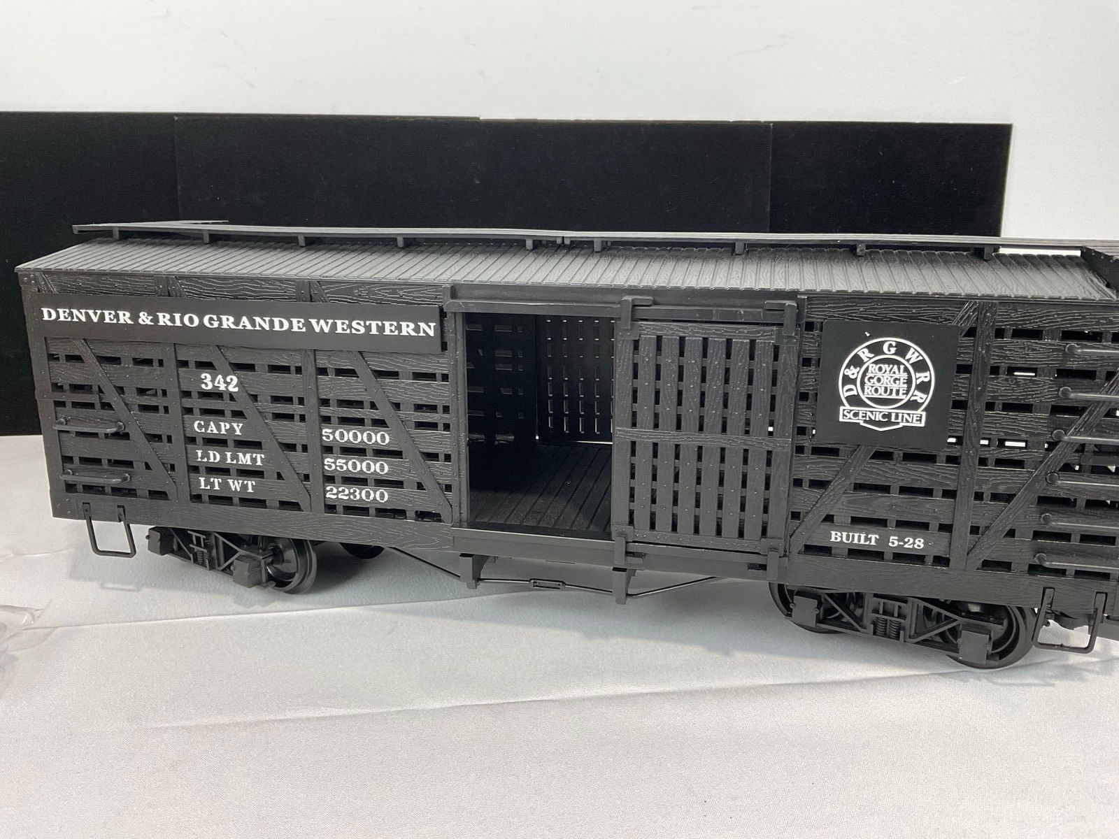 Pair of Bachmann Big Haulers G-Scale Trains, #93254 Arm & Hammer #98118 Denver & Rio Grande Western - 11