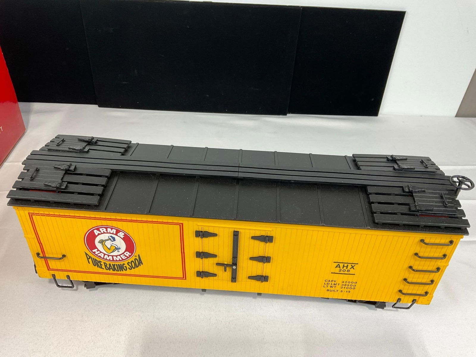 Pair of Bachmann Big Haulers G-Scale Trains, #93254 Arm & Hammer #98118 Denver & Rio Grande Western - 6