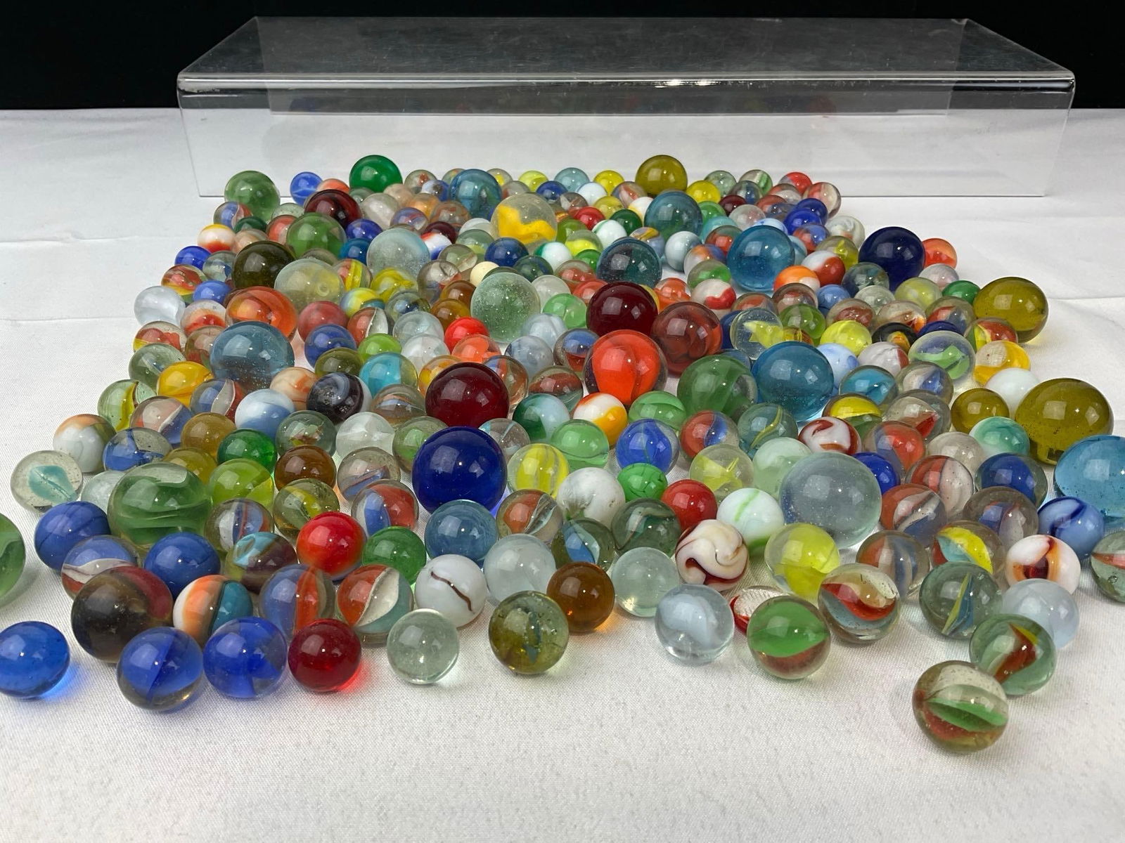 Collection of 1950s and older Marbles, many styles & colors, Small & Large - 3