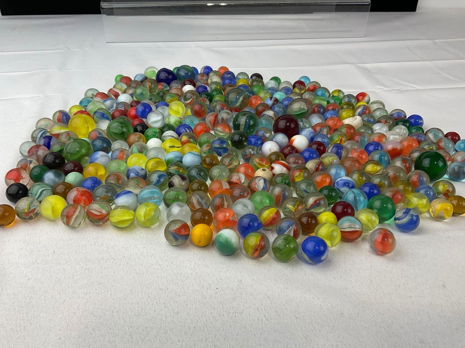 Collection of 1950s and older Marbles, many styles & colors, Small & Large - 4