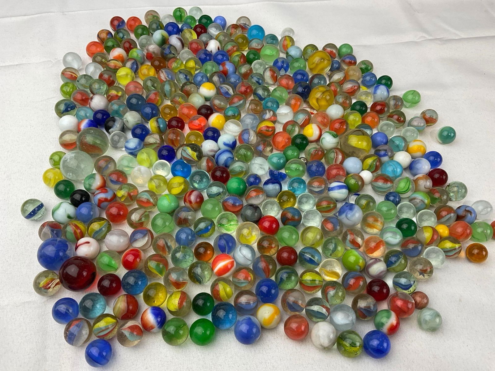 Collection of 1950s and older Marbles, many styles & colors, Small & Large - 3