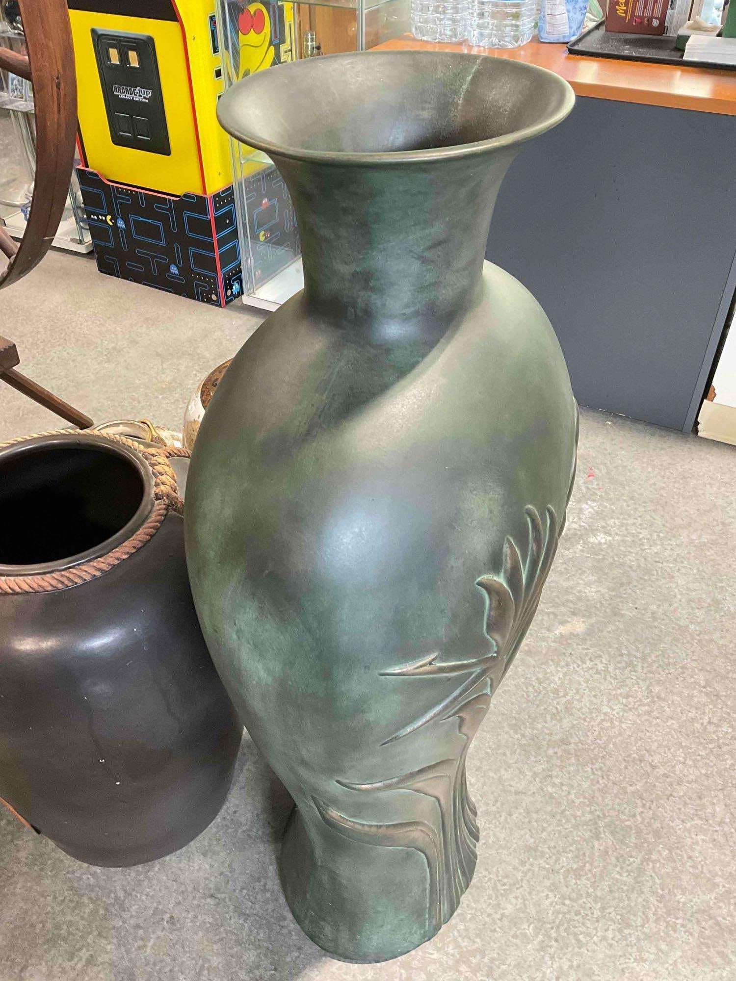 Modern Large Standing Brass? Urn Vase w/ Gorgeous Verdigris & Floral Pattern. Excellent Cond. - 3