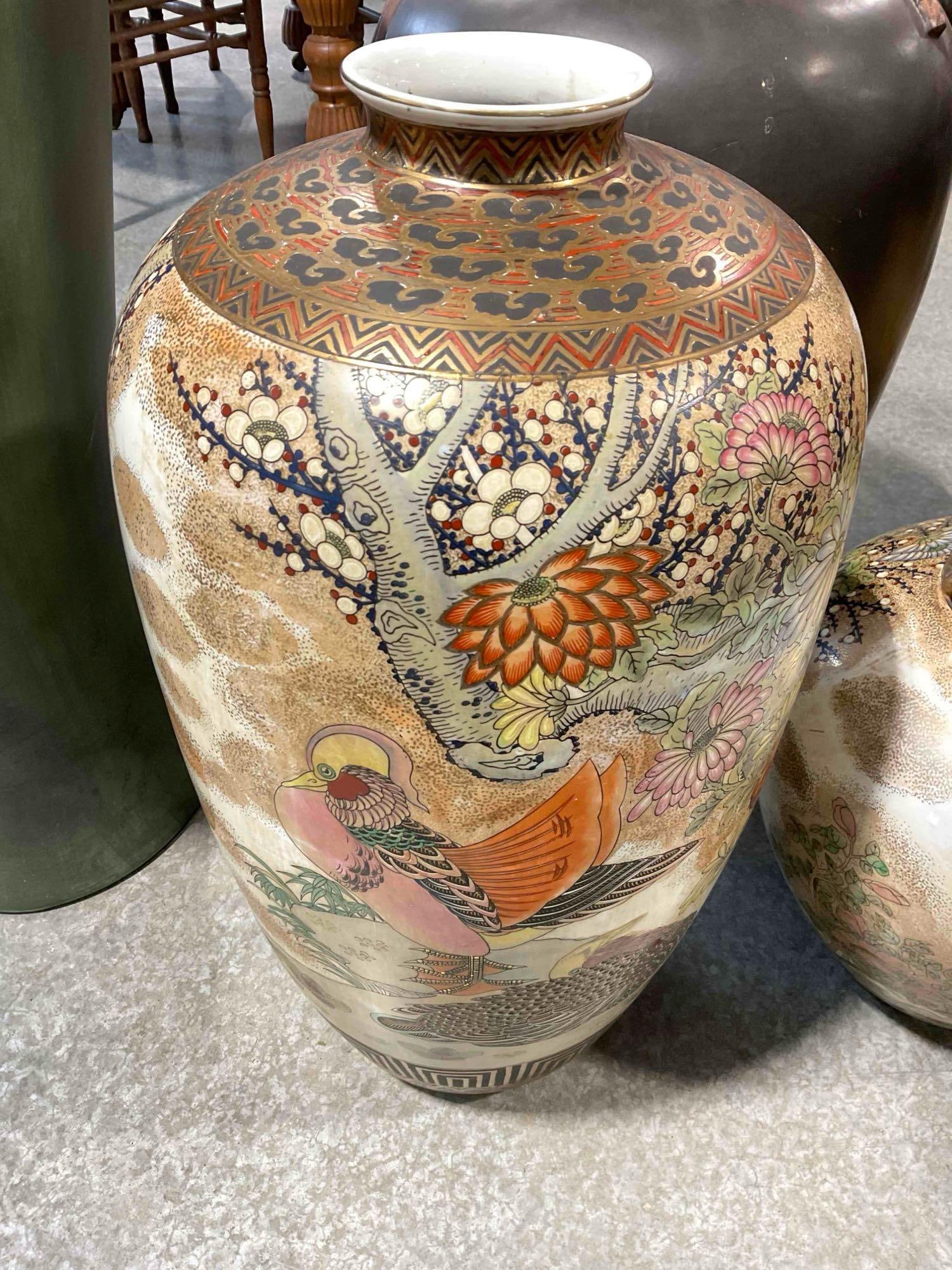 Modern Asian Style Ceramic Urn w/ Mandarin Duck Design. Excellent Condition. See pics.: Modern Asian Style Ceramic Urn w/ Mandarin Duck Design. Excellent Condition. Beautiful colors. Similar pattern to lot #67. Measures 12" x 12" x 24" DM-5550 *Freight Required if shipped, Buyer