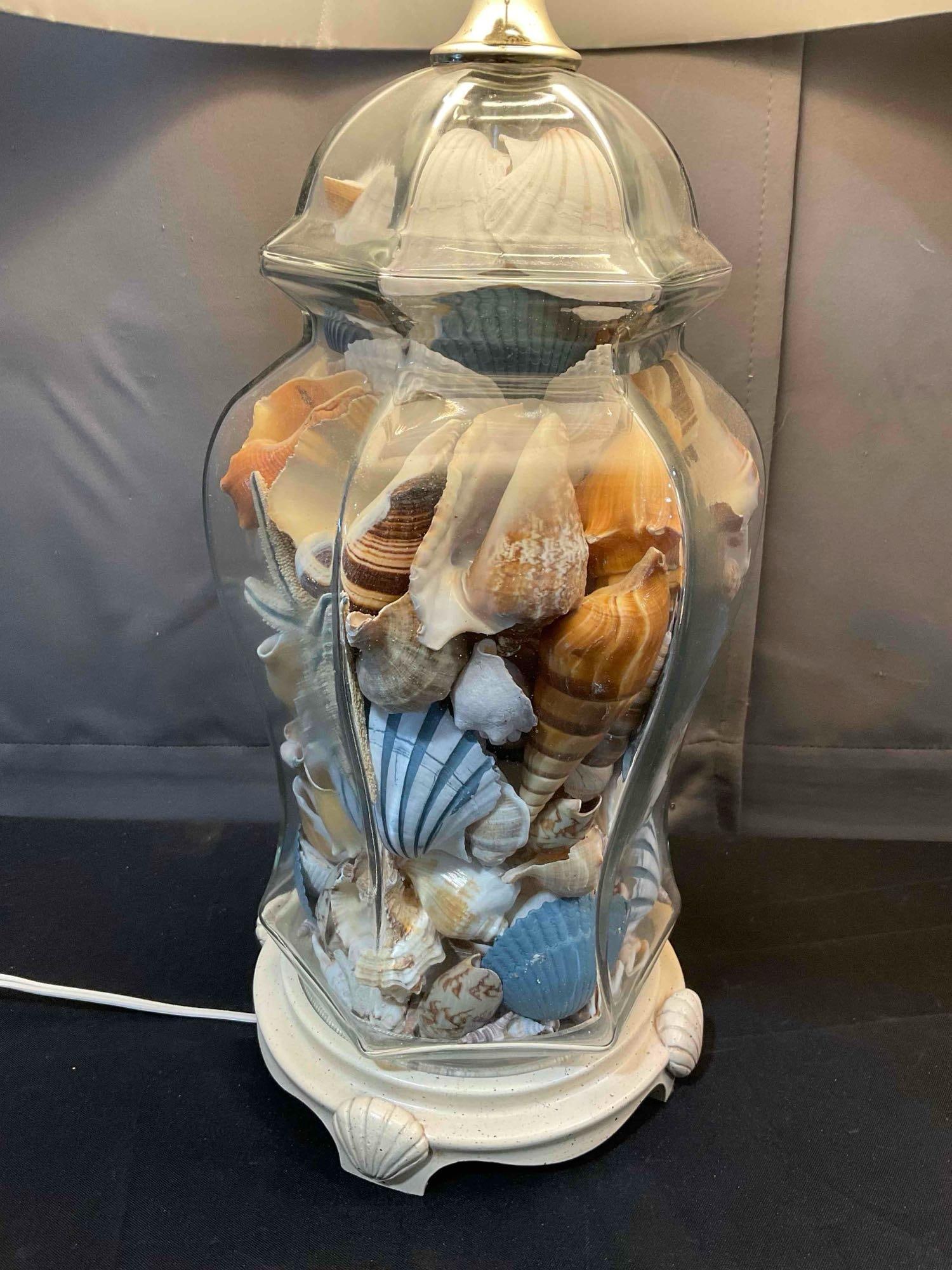 Pair of Vintage Glass & Wood Table Lamps w/ Seashell Motif. Tested, Work. Excellent Condition. - 5