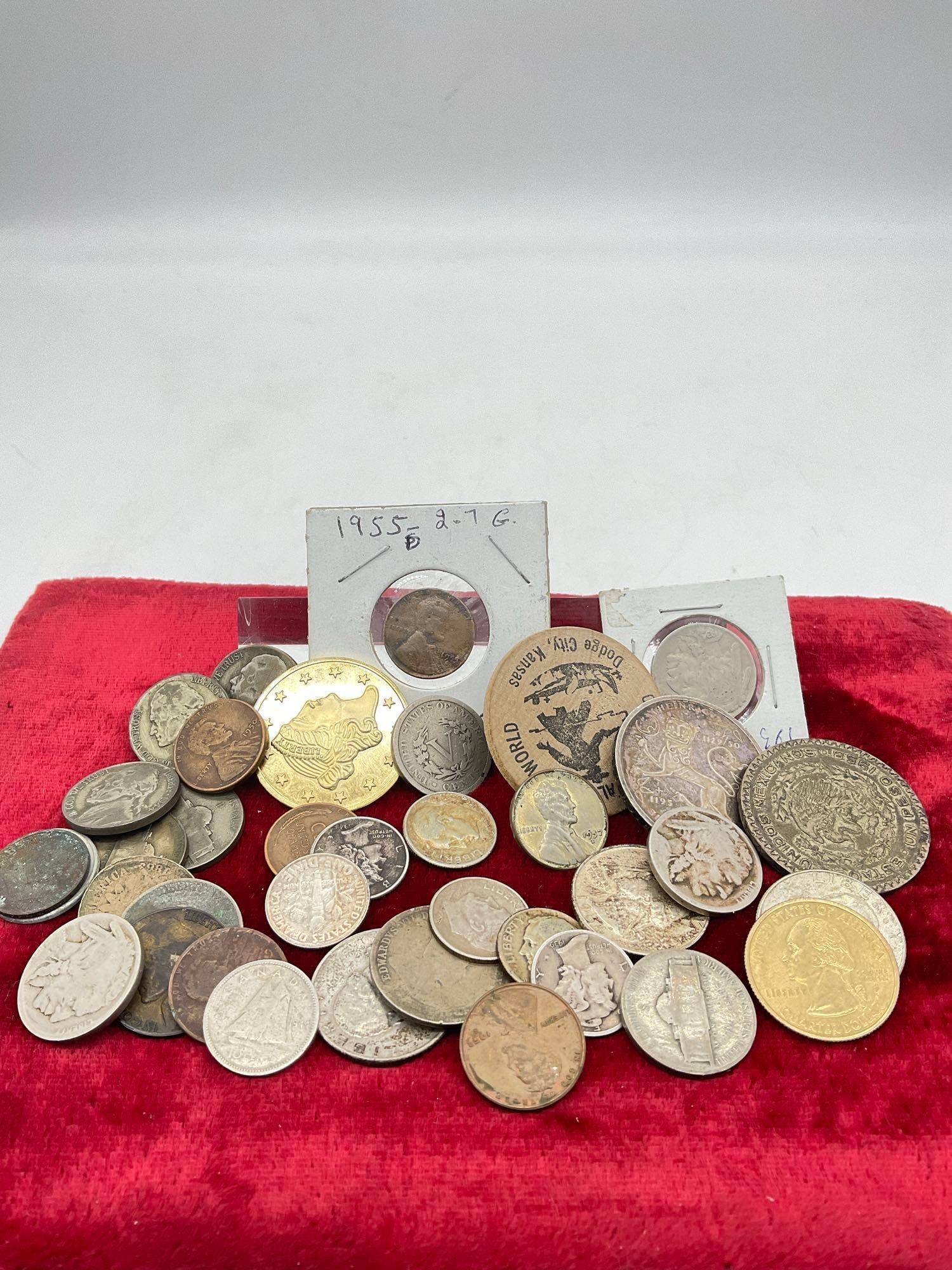 Collection of foreign & US coins , almost all silver see description: c-414 3x silver Washington Silver coins 8 x silver dimes 2x Mercury, 5x Roosevelt , 1x Canadian 1910 Silver Australian one shilling 1958 Mexican Silver 1 peso 1995 German Silver&