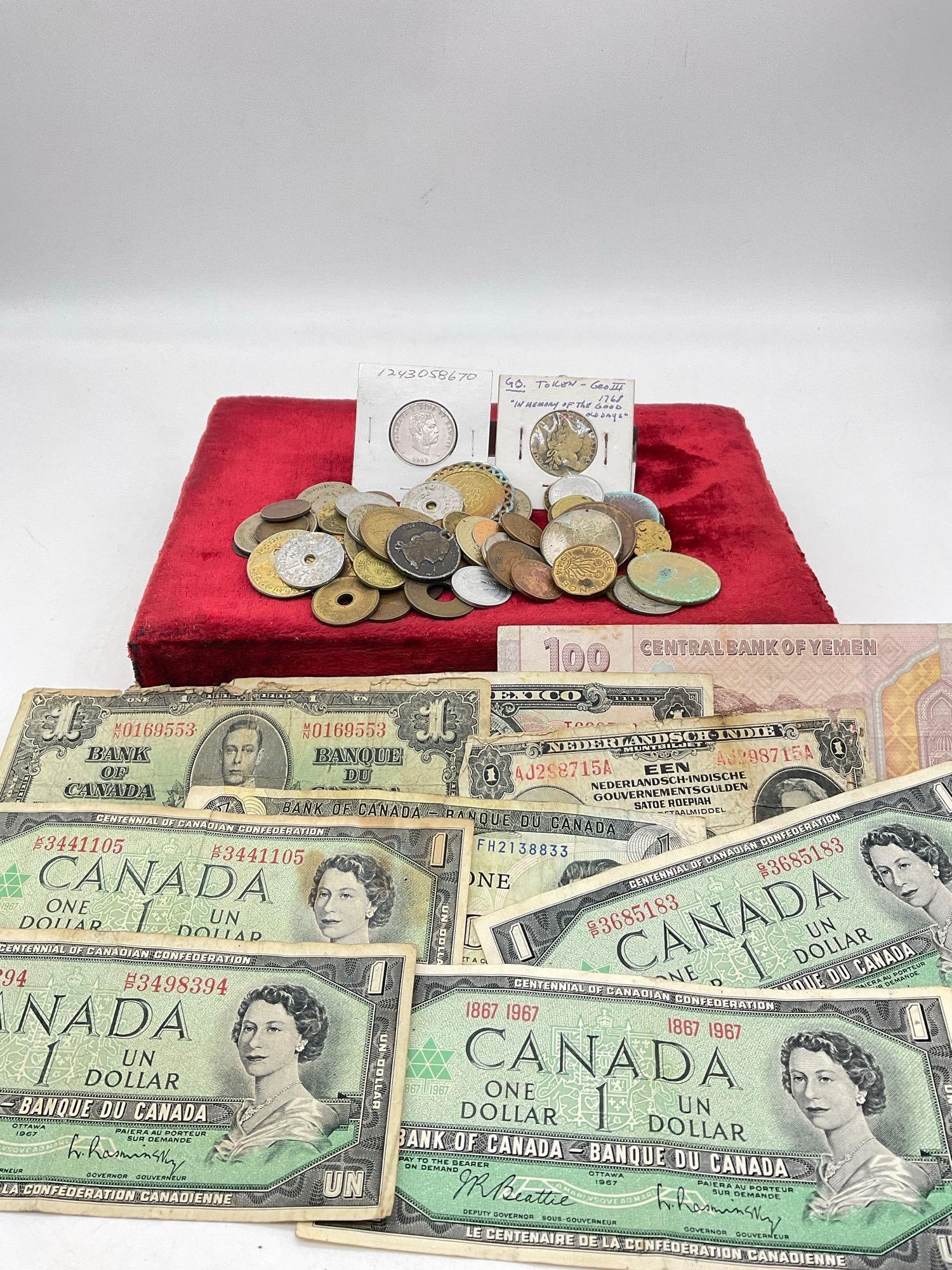 Selection Foreign coins, tokens & currency from around the world see descpriton (1 of 7)