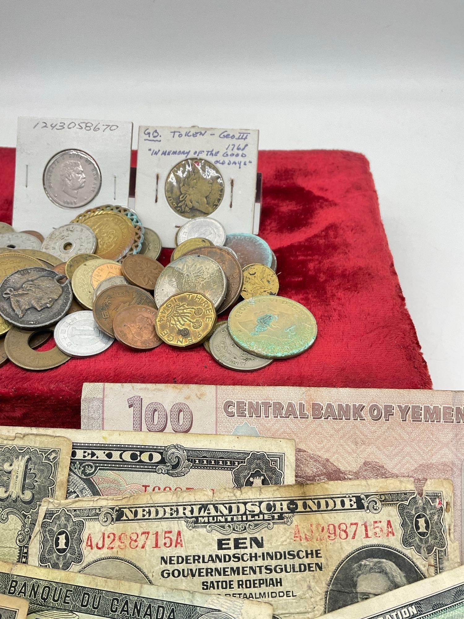 Selection Foreign coins, tokens & currency from around the world see descpriton - 4