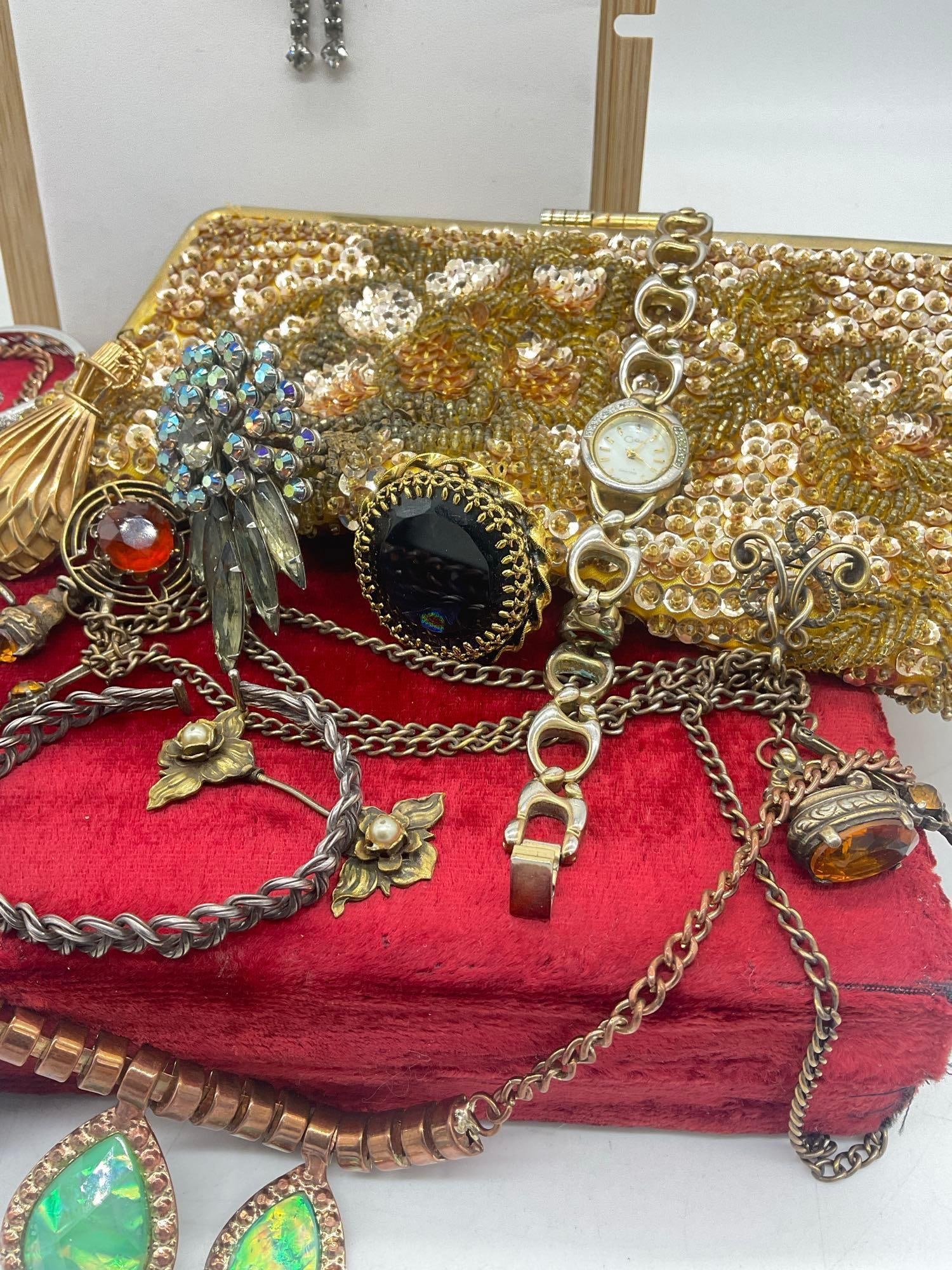 Vintage Jewelry Lot - Rhinestone pcs incl. a Weiss Bow Necklace, 1920's flapper clutch, etc - 3
