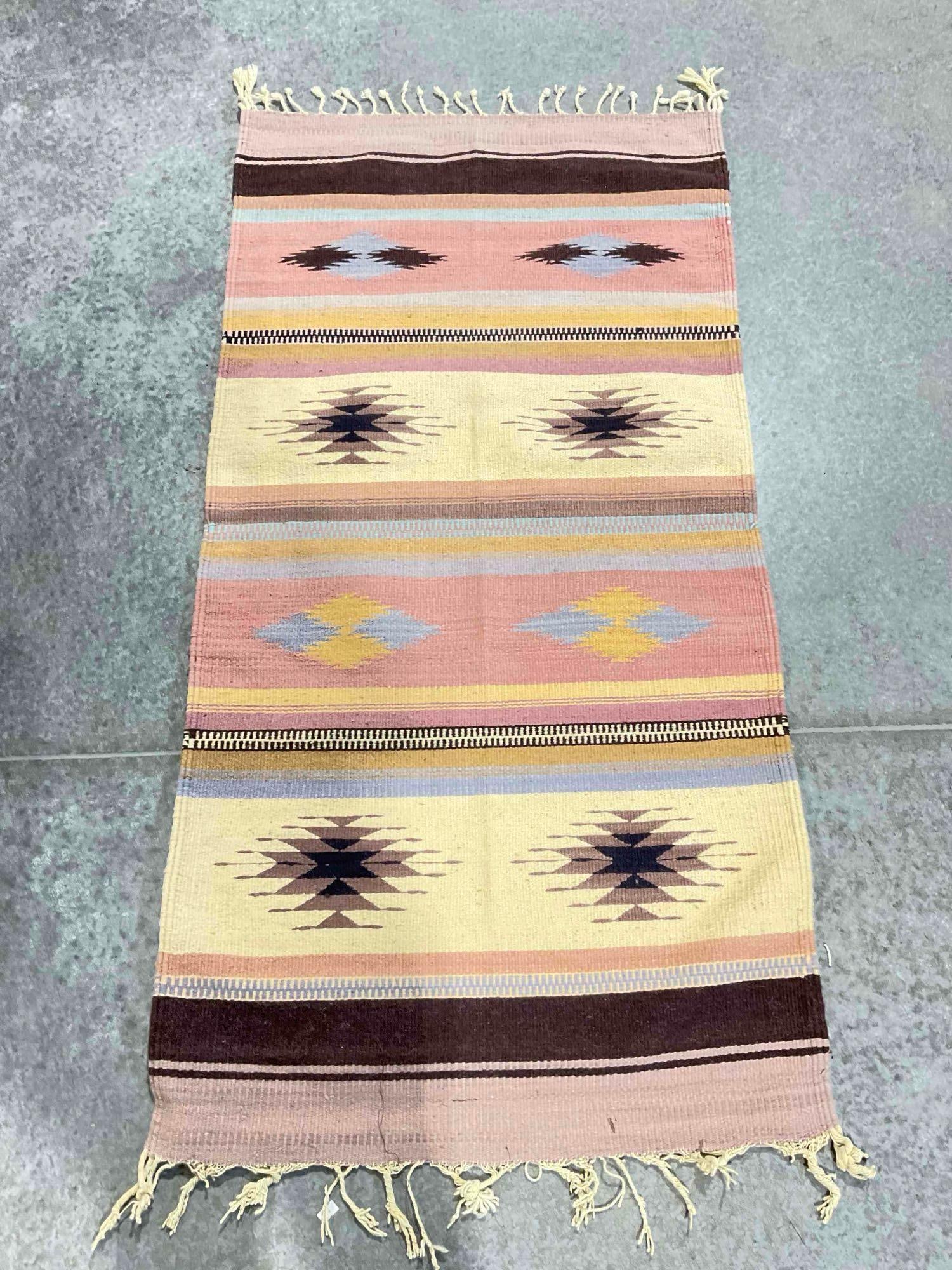 Vintage Beautiful Turkish Kilim? Pastel Color Woven Wool Tapestry Rug. Excellent Condition.: Vintage Beautiful Turkish Kilim? Pastel Color Woven Wool Tapestry Rug. Excellent Condition. Measures 65" x 30" DM-5520 