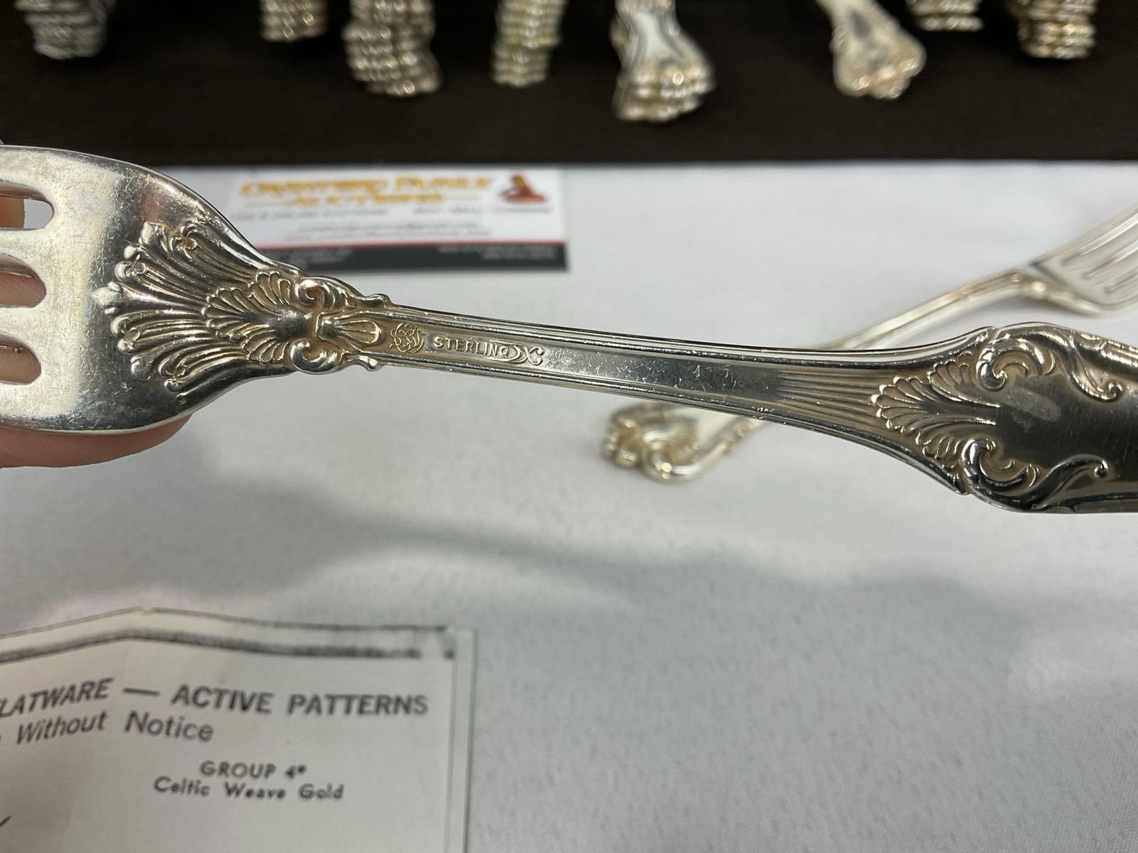 Set of 99 Sterling Silver Flatware, King Edward VII 1936 Gorham Pattern, 3776.9 grams in total - 3