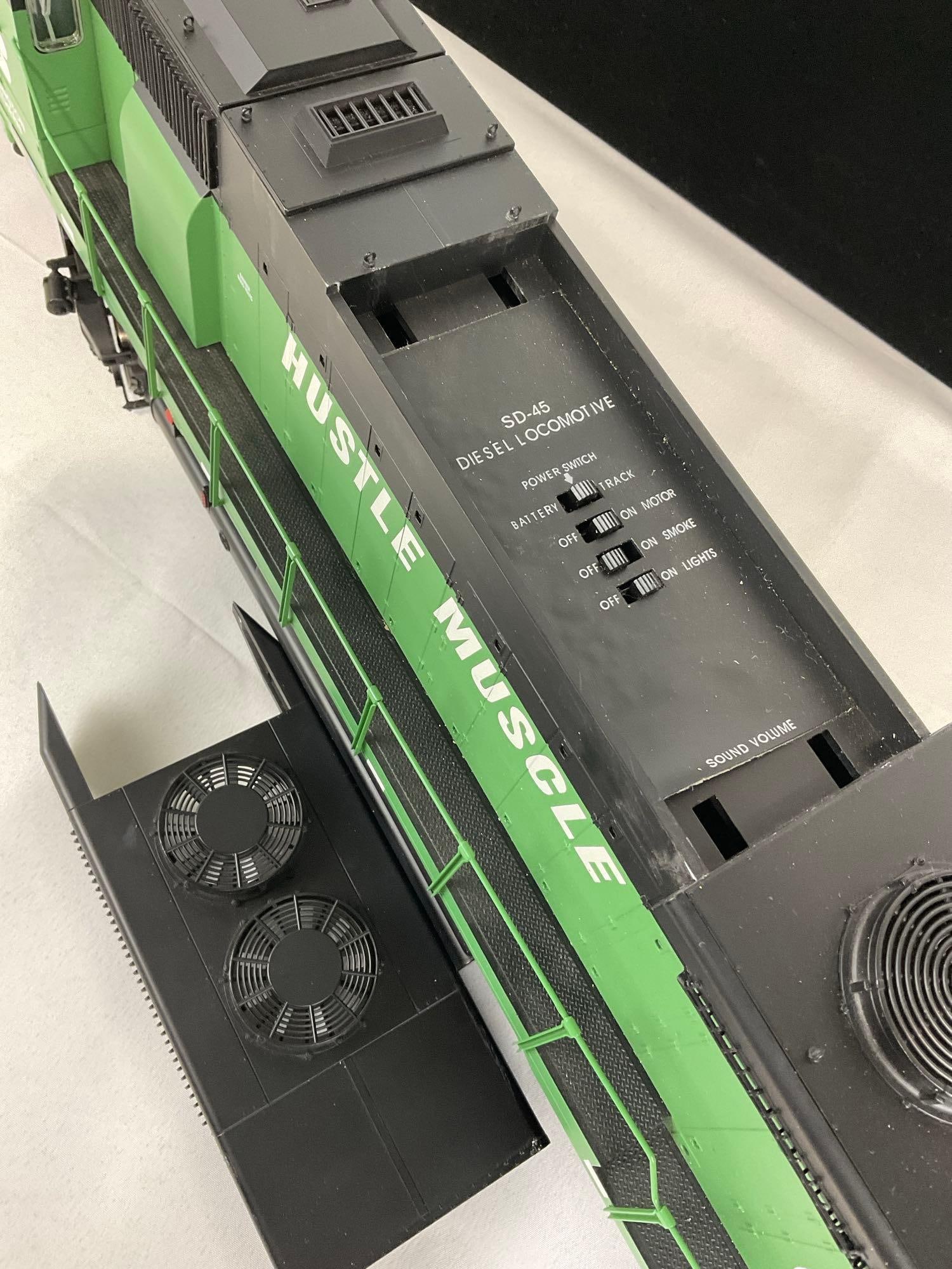Aristo Craft Trains SD-45 Diesel Locomotive Engine Burlington Northern #6430 Hustle Muscle, in box - 6