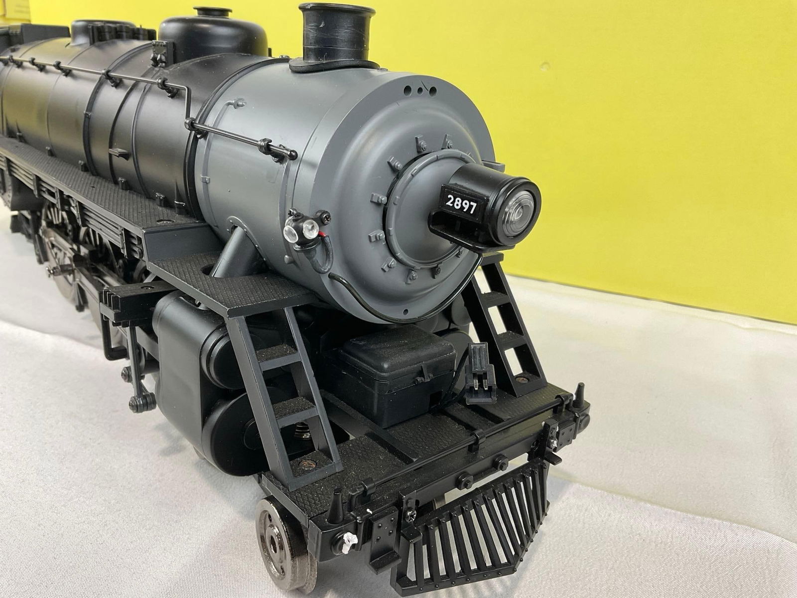 Aristo Craft Trains, 4-6-2 Pacific Steam Locomotive G Scale Model #21408 2897, in box - 5