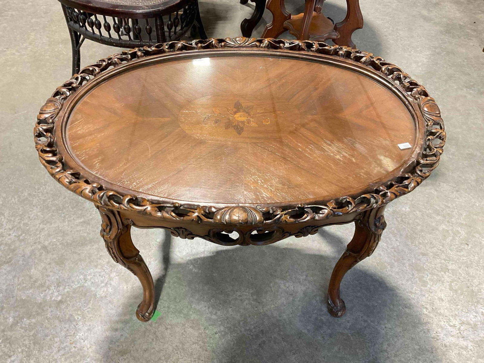 Antique Rock Hills Walnut? Wood Oval Side Table w/ Glass Top, Floral Border & Sweet Marquetry.: Antique Rock Hills Walnut? Wood Oval Side Table w/ Glass Top, Floral Border & Sweet Marquetry. Very Good Condition. Measures 29" x 20" x 20" DM-5520 *Freight Required if shipped, Buyer Arrang