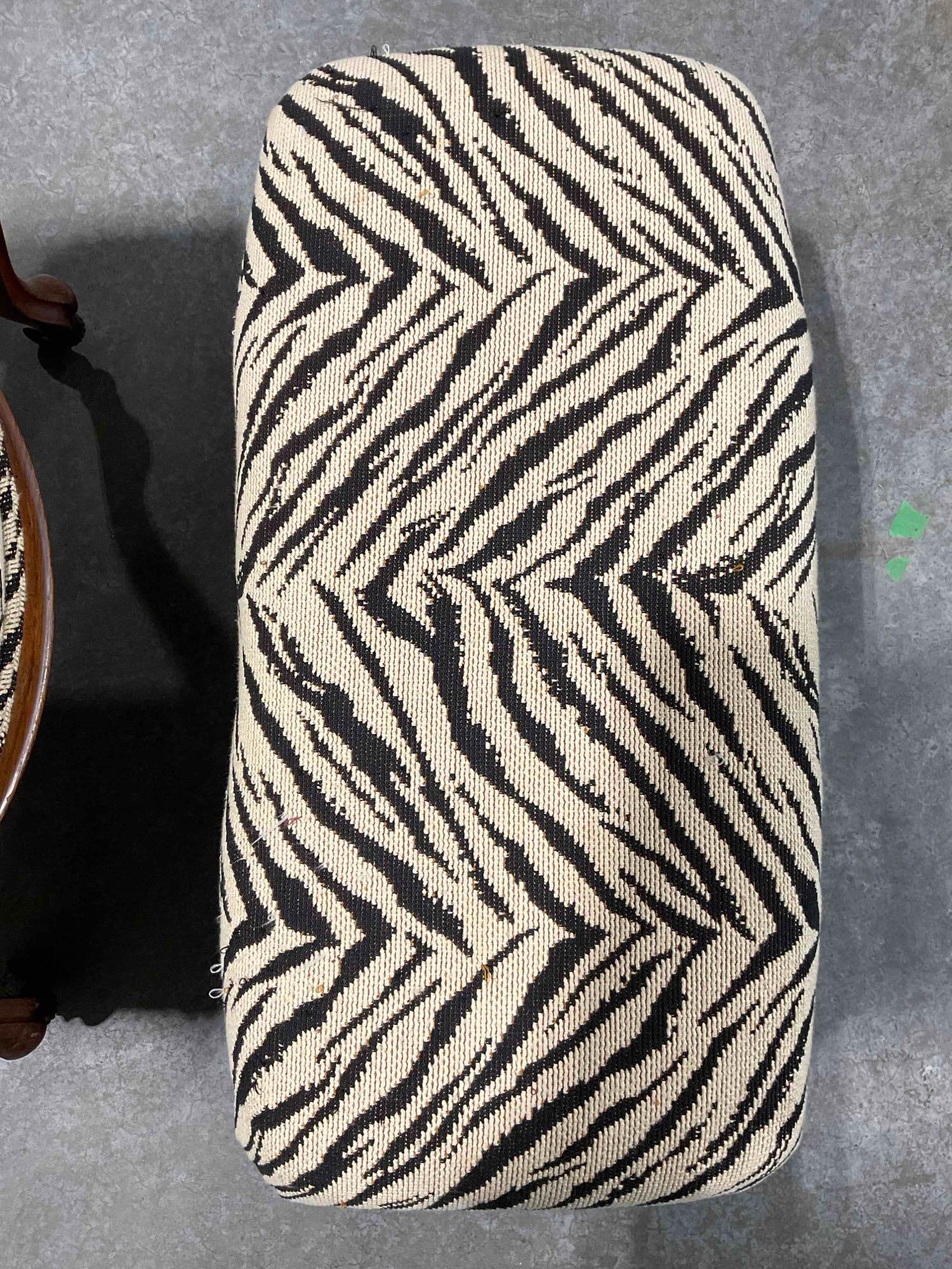 Antique Mahogany Parlor Chair & Ottoman w/ Incredible Zebra Print Upholstery. Excellent Cond. - 4