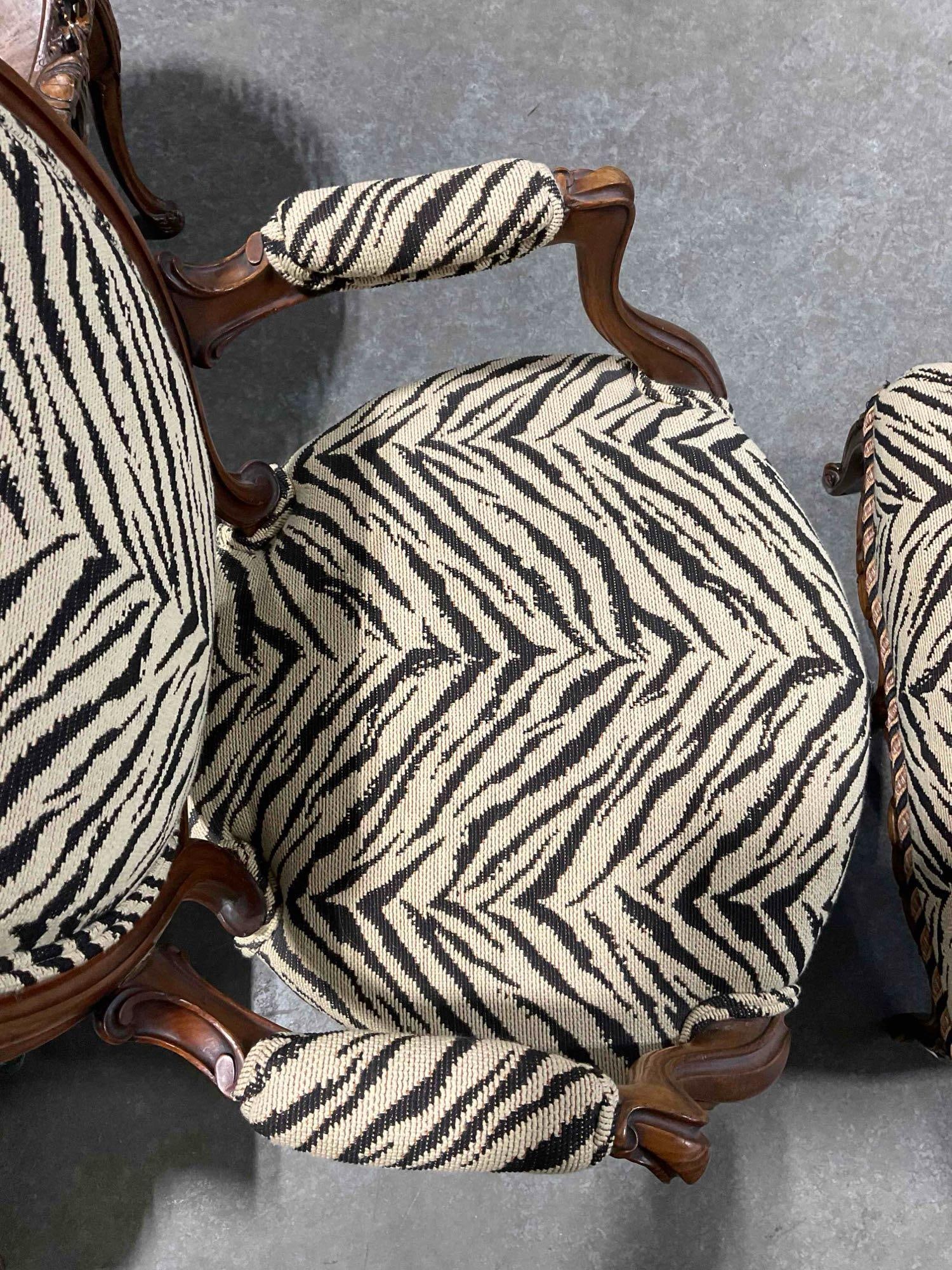 Antique Mahogany Parlor Chair & Ottoman w/ Incredible Zebra Print Upholstery. Excellent Cond. - 5