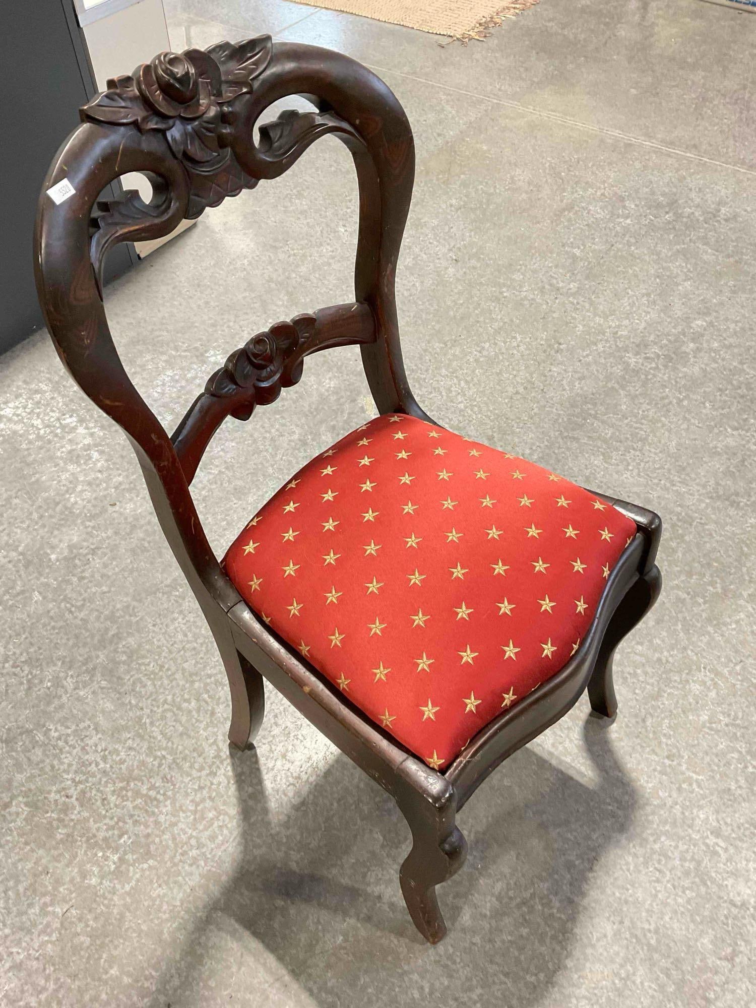 Lovely Antique Rosewood? Balloon Back Chair w/ Red & Gold Star Upholstery. Excellent Condition. - 2