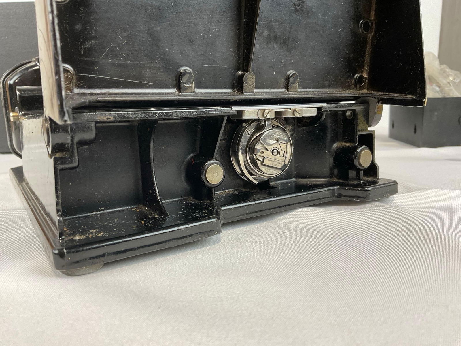 Vintage 1940s Singer Featherweight 221 Sewing Machine w/Case, 13h x 15w x 9d inches - 6