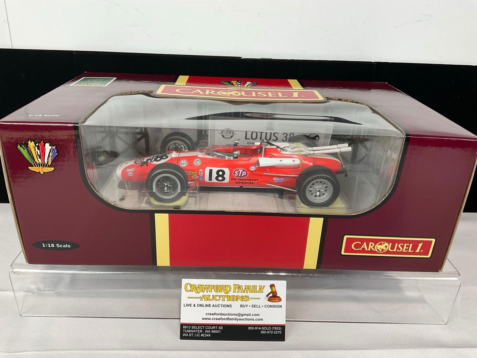 Carousel 1 Lotus 38 1966 Indy 500 Signed by Driver Al Unser, 1/18 Scale Diecast Car Model orig box: The car model is signed as well as the box. Appears to be in good shape. The piece measures approx 6h x 15w x 9d inches. See pics. E-5420