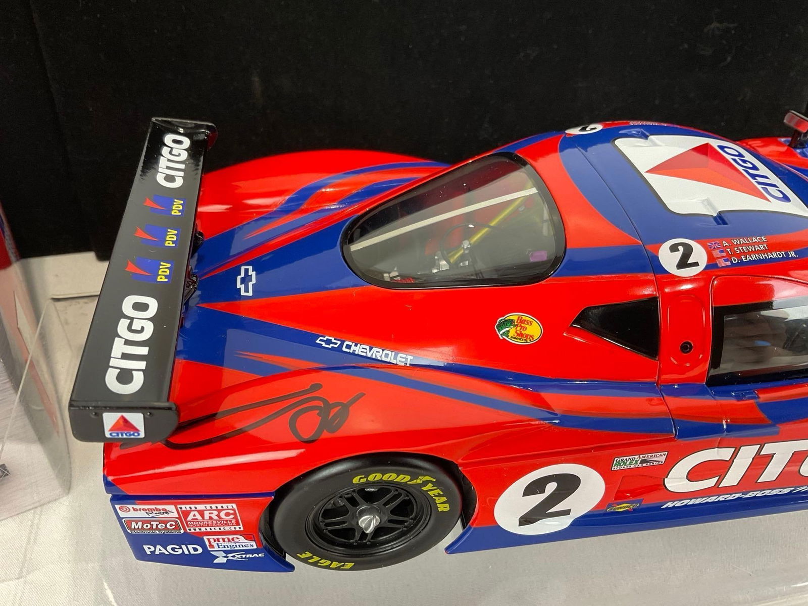 Action Racing Chevy Proto DP03 2004 Signed by Andy Wallace, 1/18 Scale Diecast Car Model orig box - 4