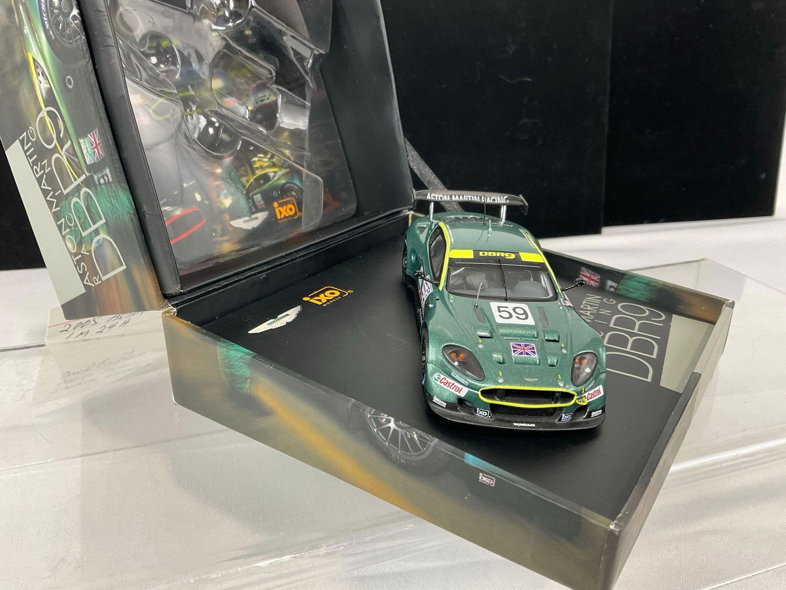 IXO Models 2005 Aston Martin DBR9 LM 24H, 1/43 Scale Diecast Car Model orig box - 3