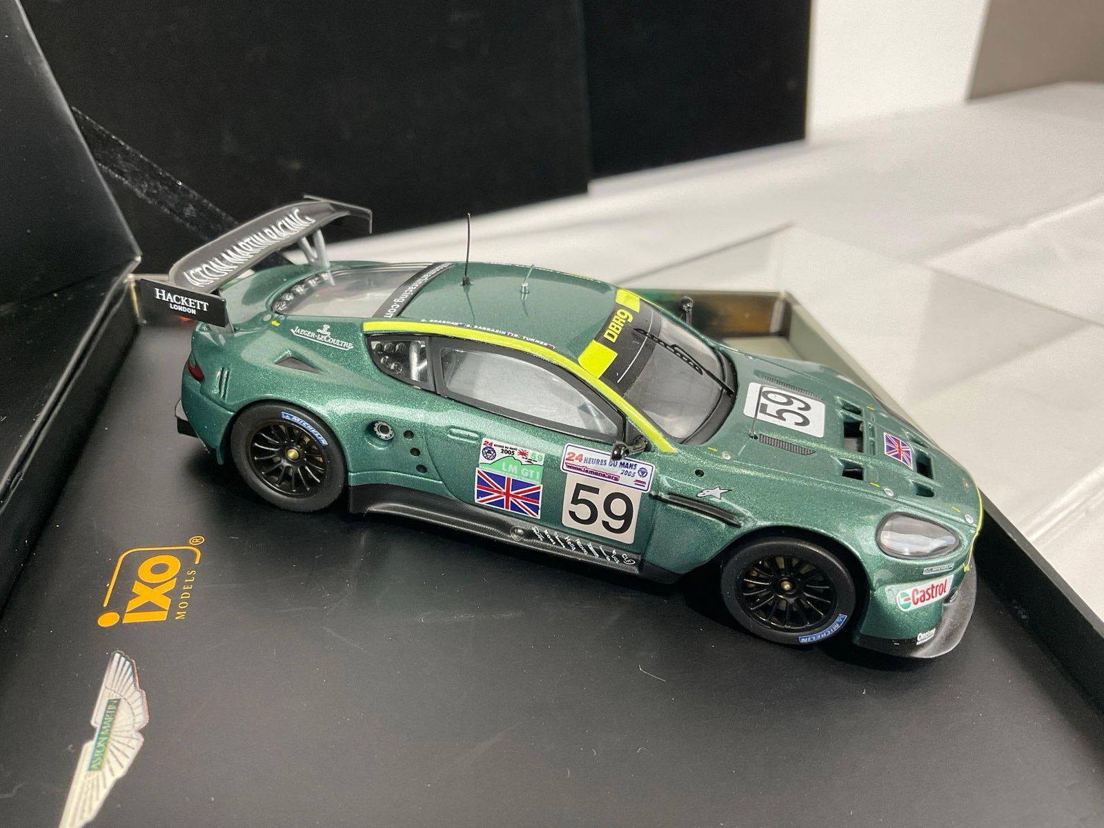 IXO Models 2005 Aston Martin DBR9 LM 24H, 1/43 Scale Diecast Car Model orig box - 4