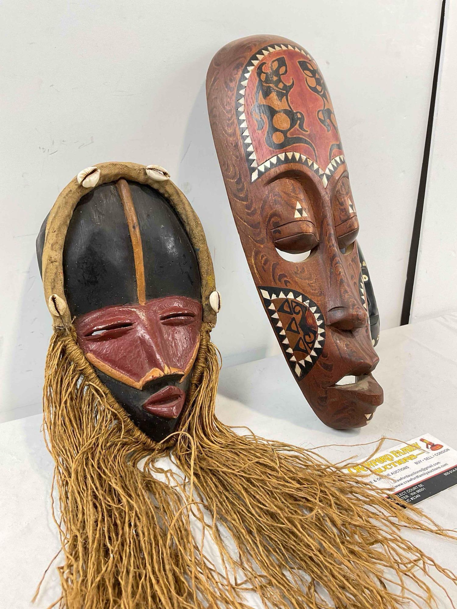 3 pcs Vintage Wooden Face Mask Wall Hanging Collection, incl. 1x Thai. Very Good Condition. - 3