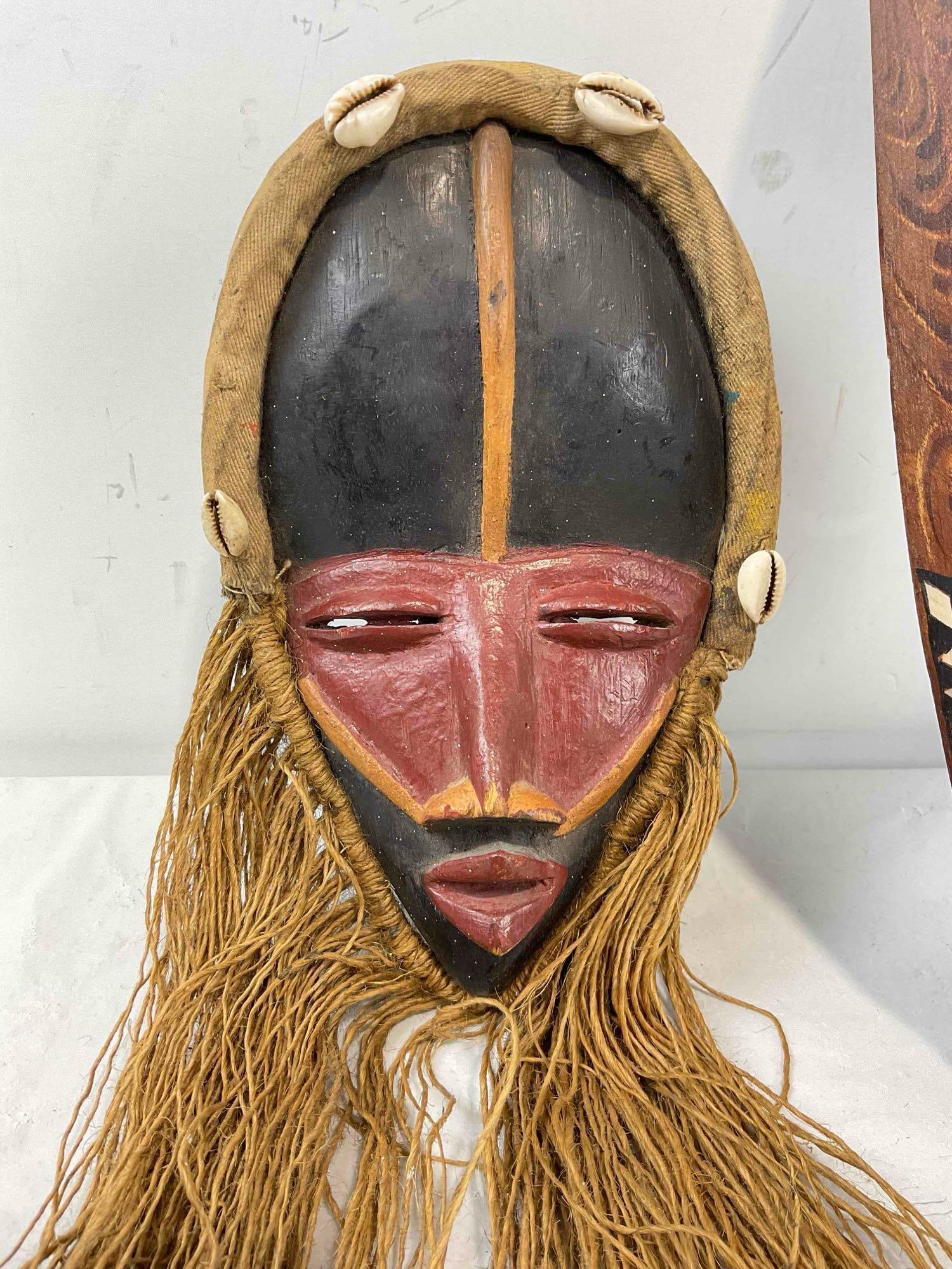 3 pcs Vintage Wooden Face Mask Wall Hanging Collection, incl. 1x Thai. Very Good Condition. - 4