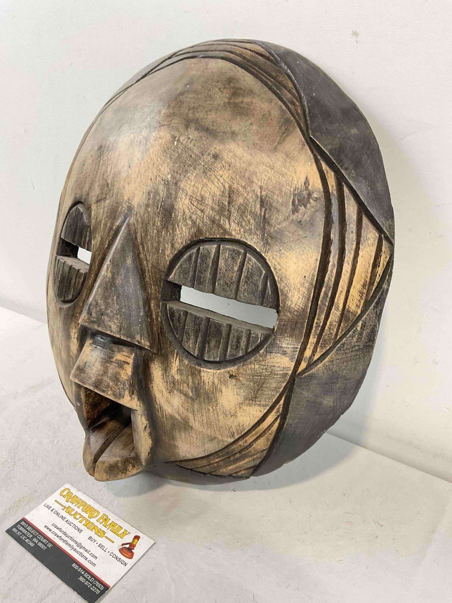 Vintage Ghanaian Carved Wooden Face Mask Wall Hanging. Very Good Condition. See pics. - 2