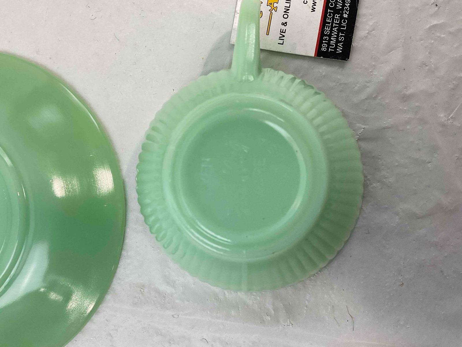 6 pcs Vintage Fire King Jadeite Glass Cups w/ Saucers & More! Very Good Condition. See pics. - 5