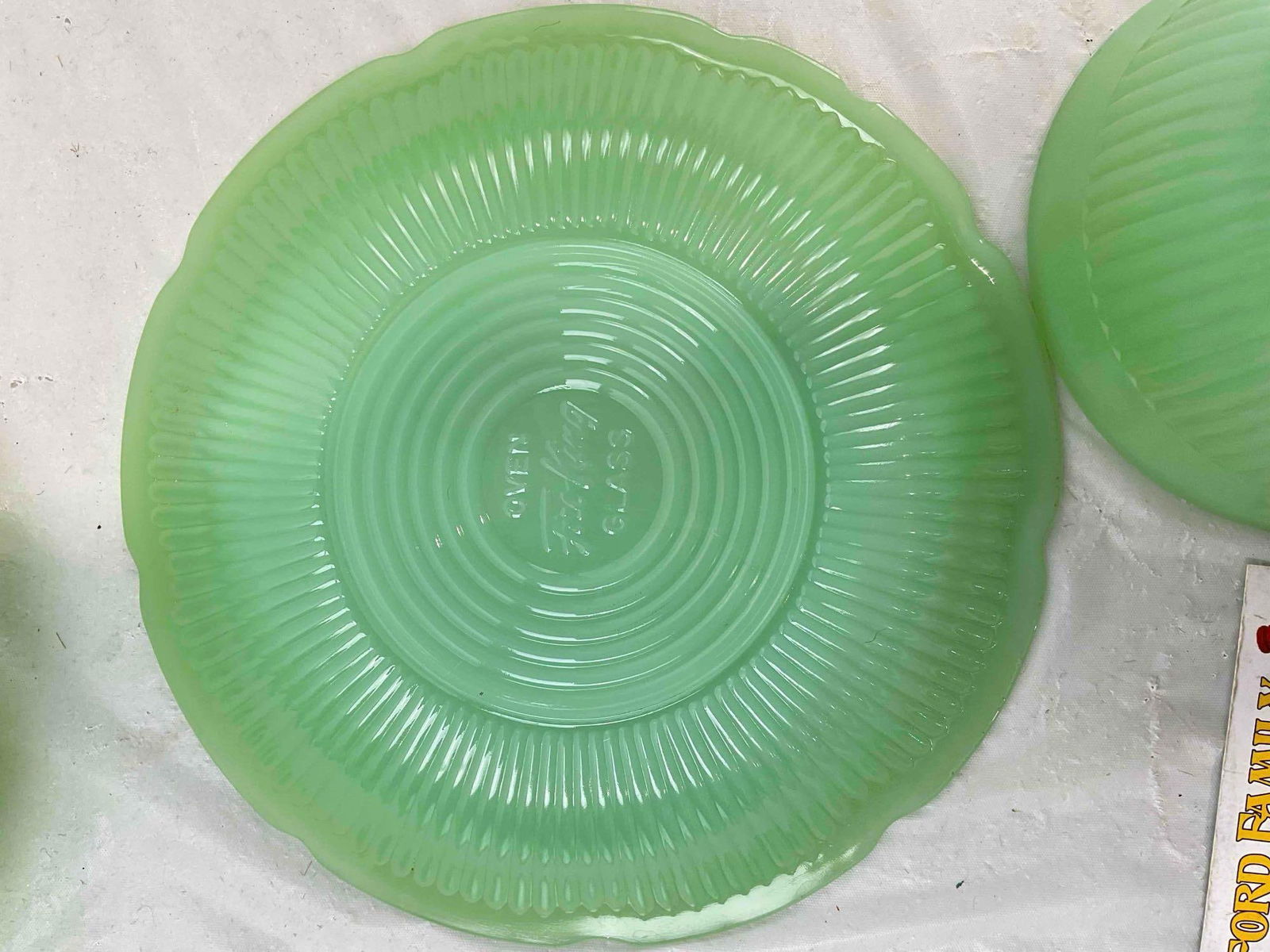 6 pcs Vintage Fire King Jadeite Glass Cups w/ Saucers & More! Very Good Condition. See pics. - 6