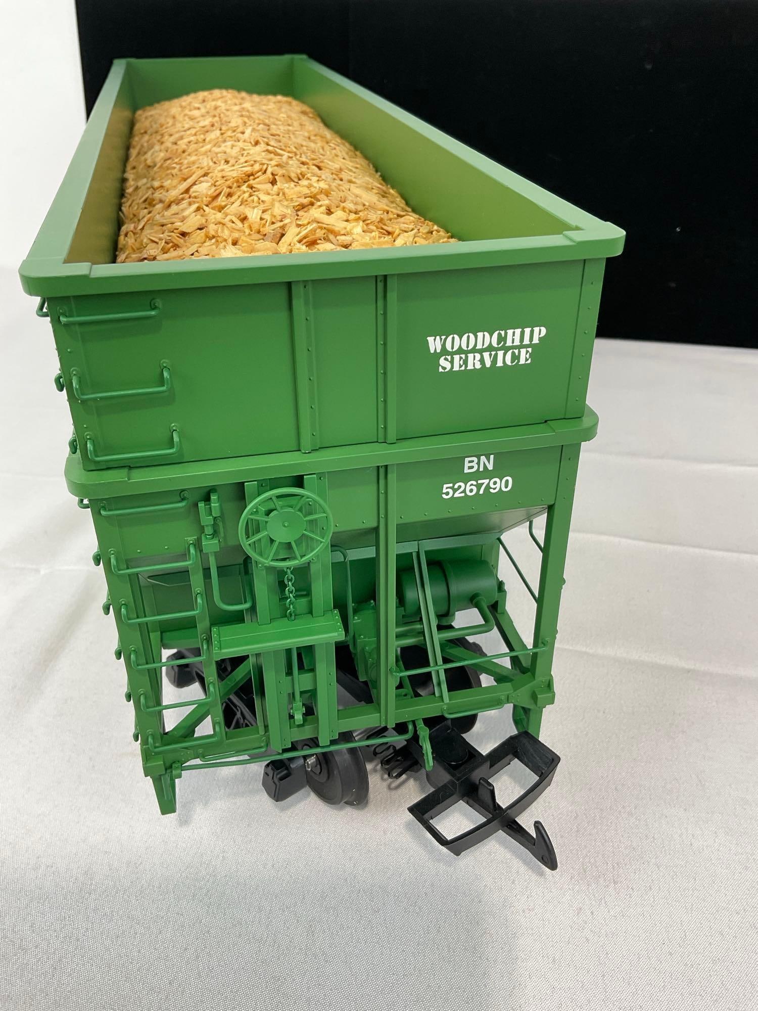 G Scale Model Train Burlington Northern Woodchip Car #R14089 USA Trains, in box - 5